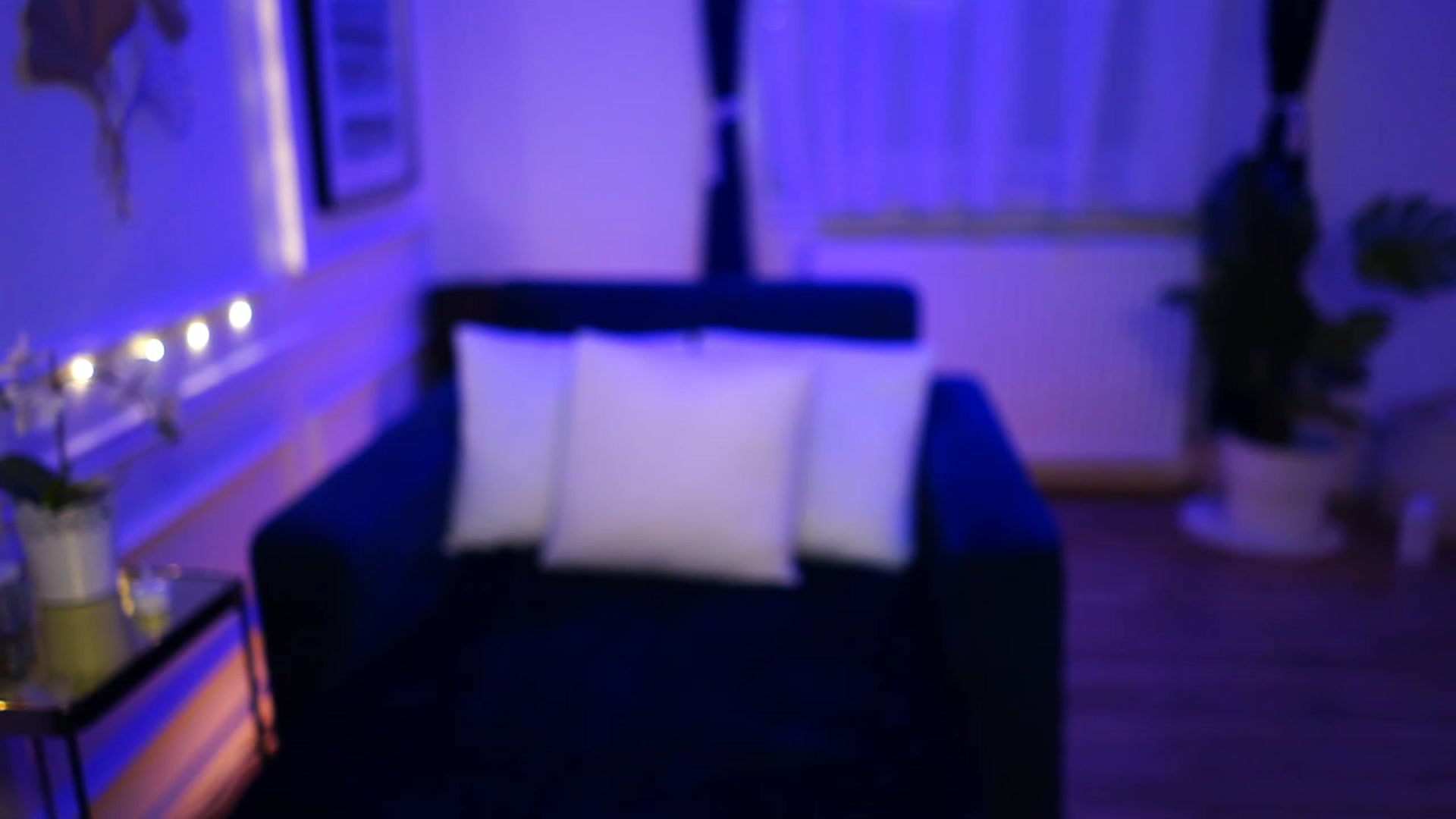 Gallery image thumbnail from emma_ruby's myfreecams stream on, 12/12/2022, 19:02 image 16 of 20