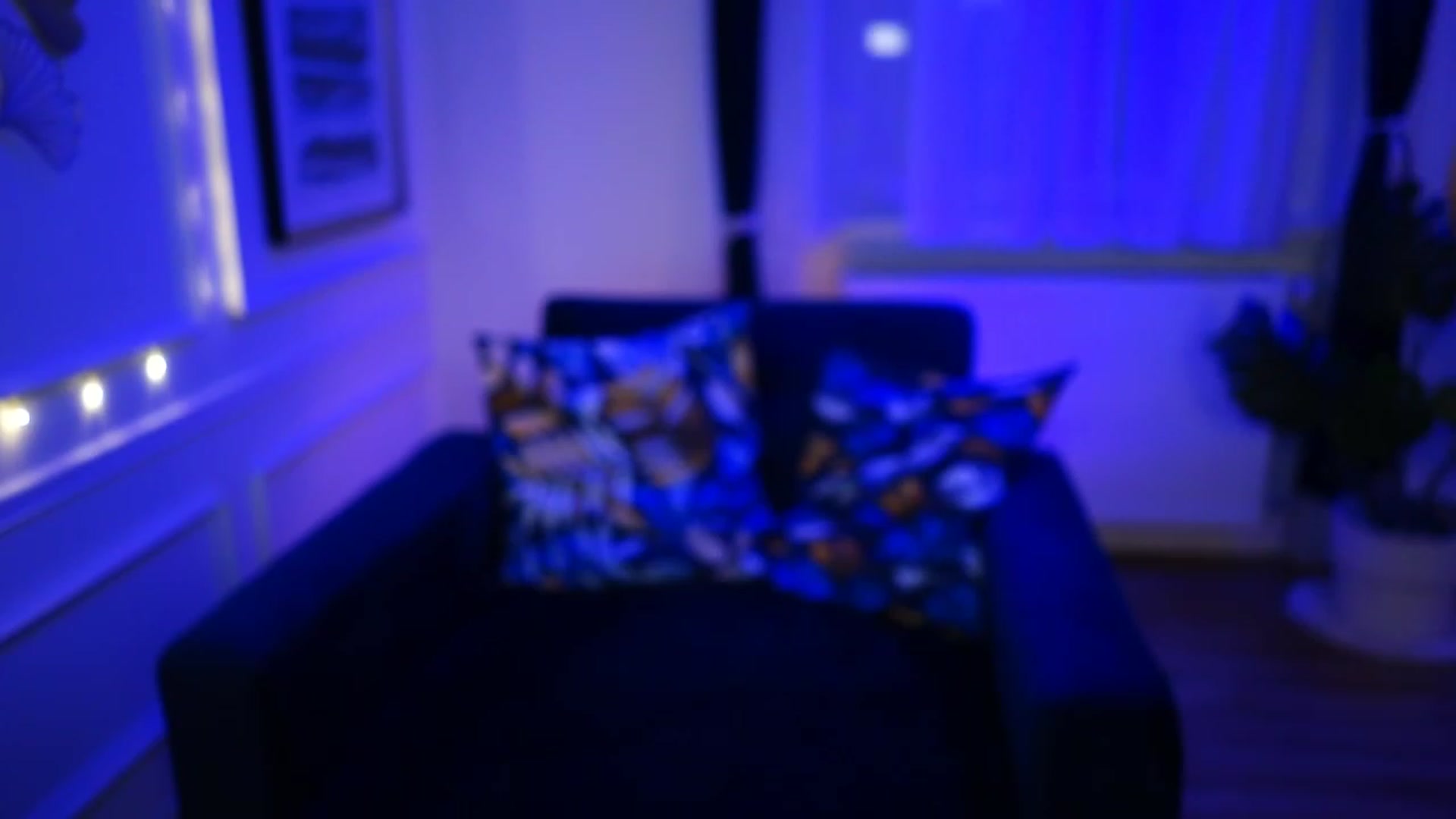 Gallery image thumbnail from emma_ruby's myfreecams stream on, 01/20/2023, 18:09 image 9 of 20
