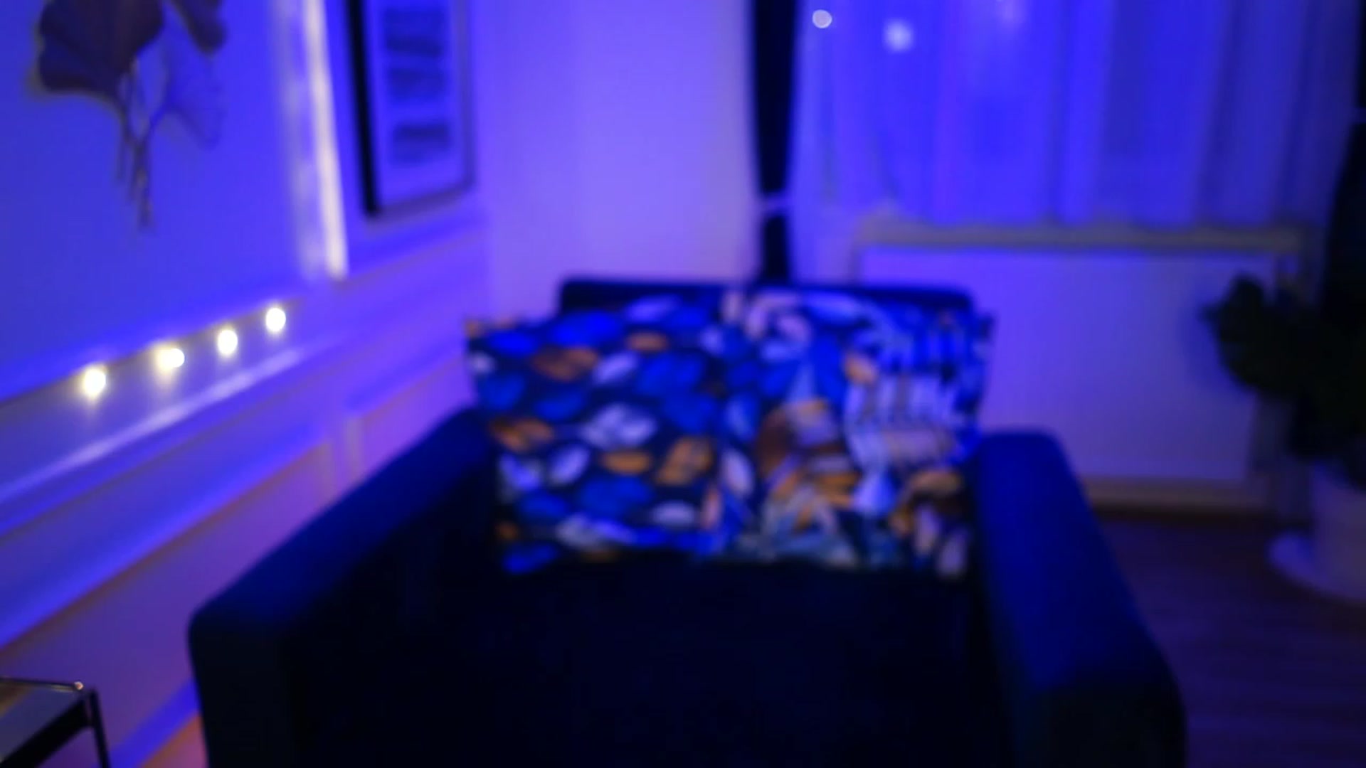 Gallery image thumbnail from emma_ruby's myfreecams stream on, 01/22/2023, 19:18 image 5 of 20