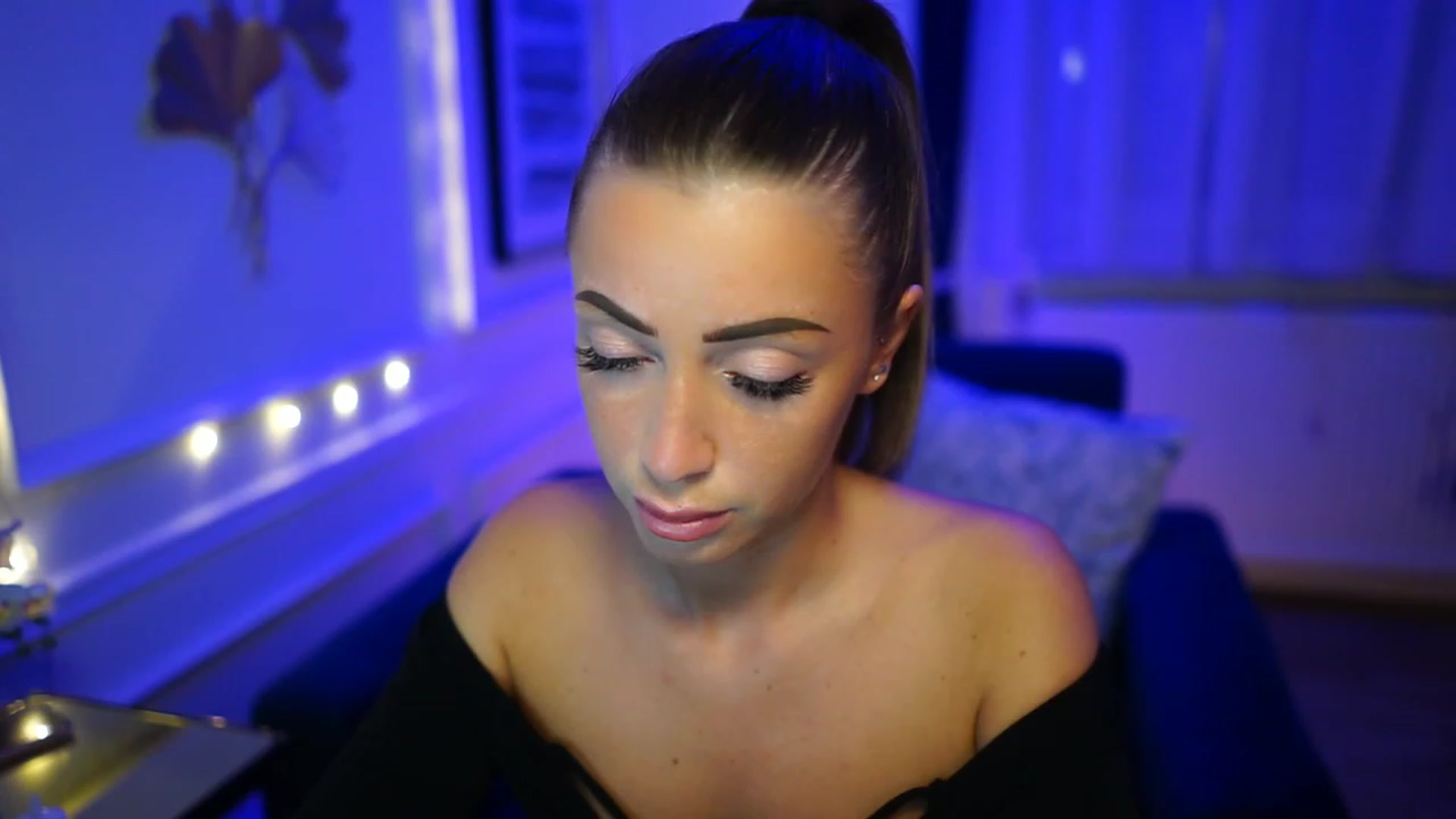 Gallery image thumbnail from emma_ruby's myfreecams stream on, 02/10/2023, 15:59 image 5 of 20