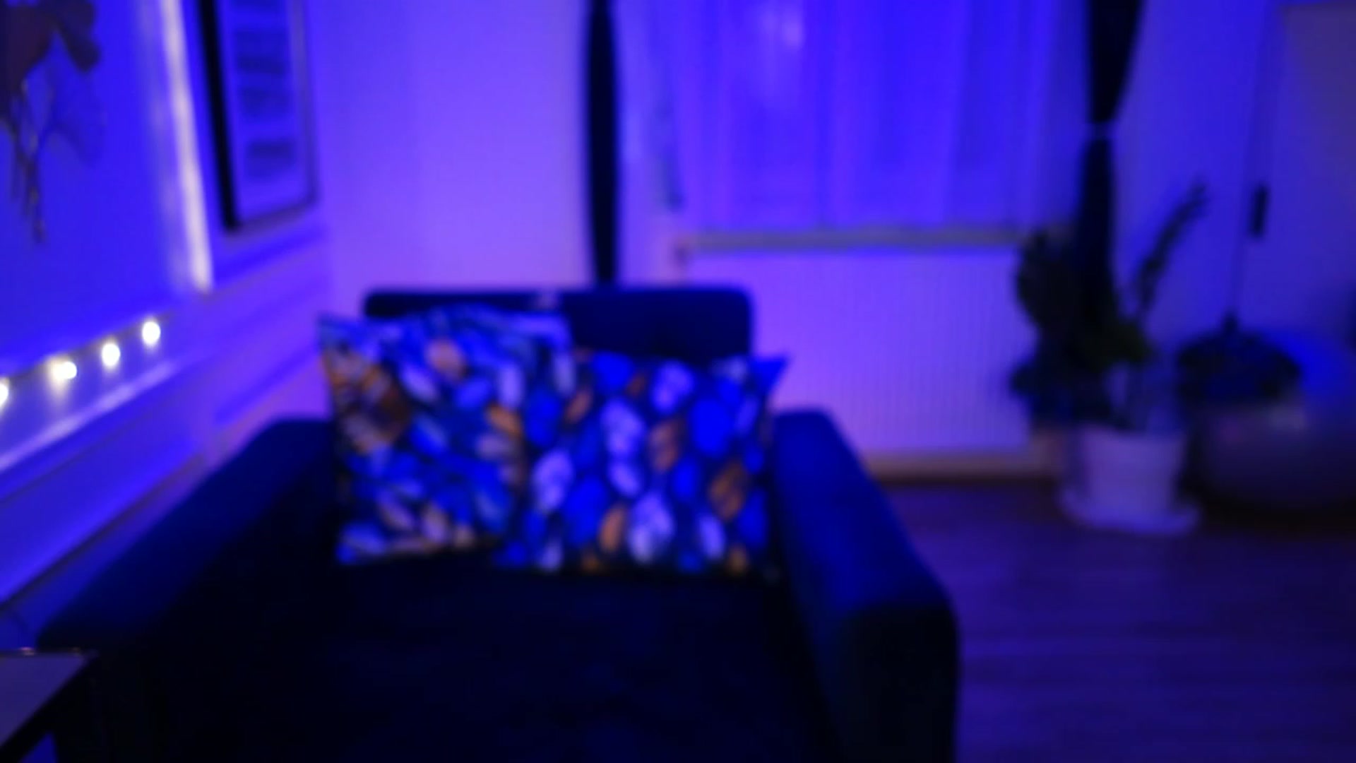 Gallery image thumbnail from emma_ruby's myfreecams stream on, 03/12/2023, 16:50 image 4 of 20