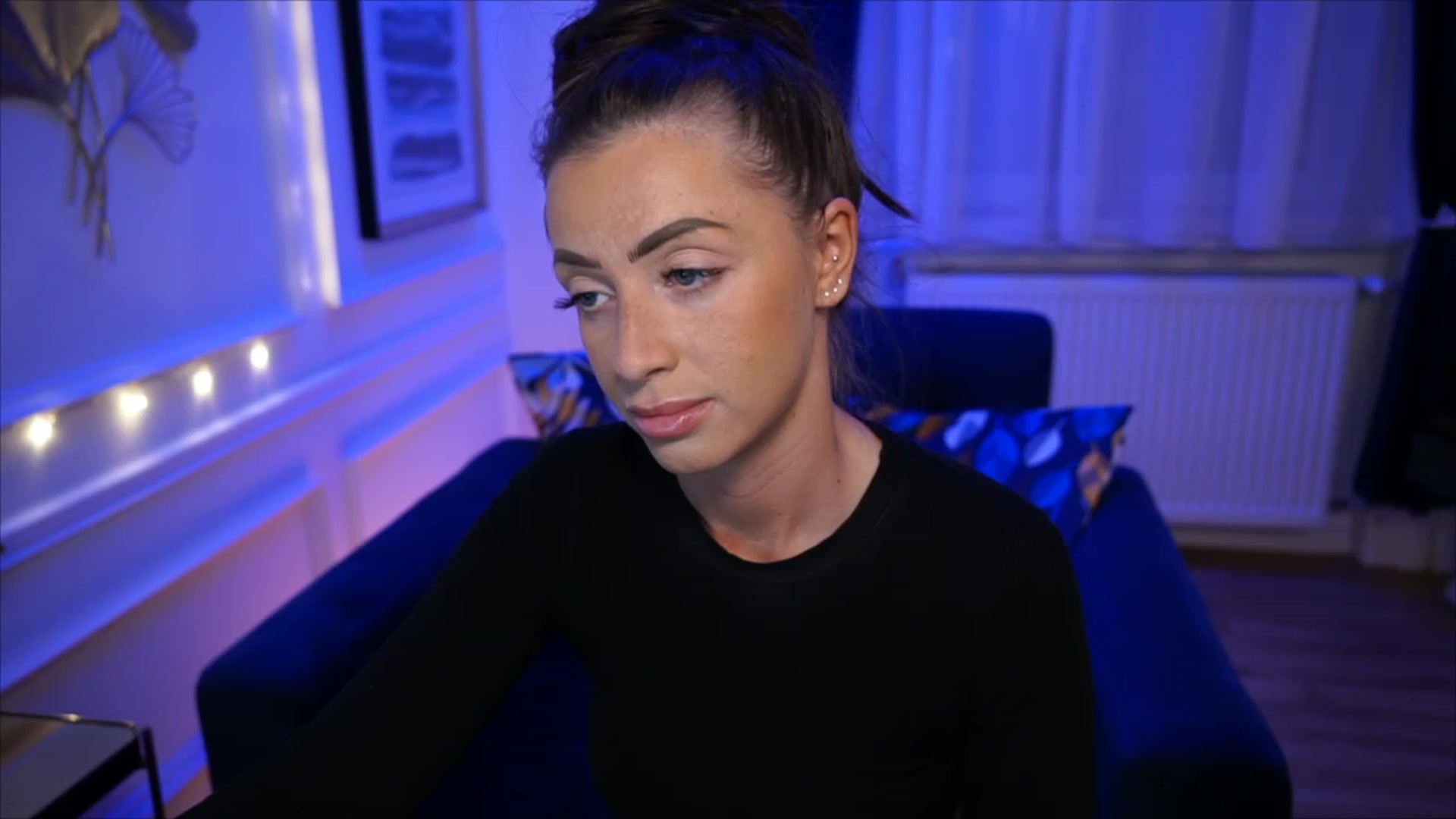 Gallery image thumbnail from emma_ruby's myfreecams stream on, 04/29/2023, 12:00 image 10 of 20