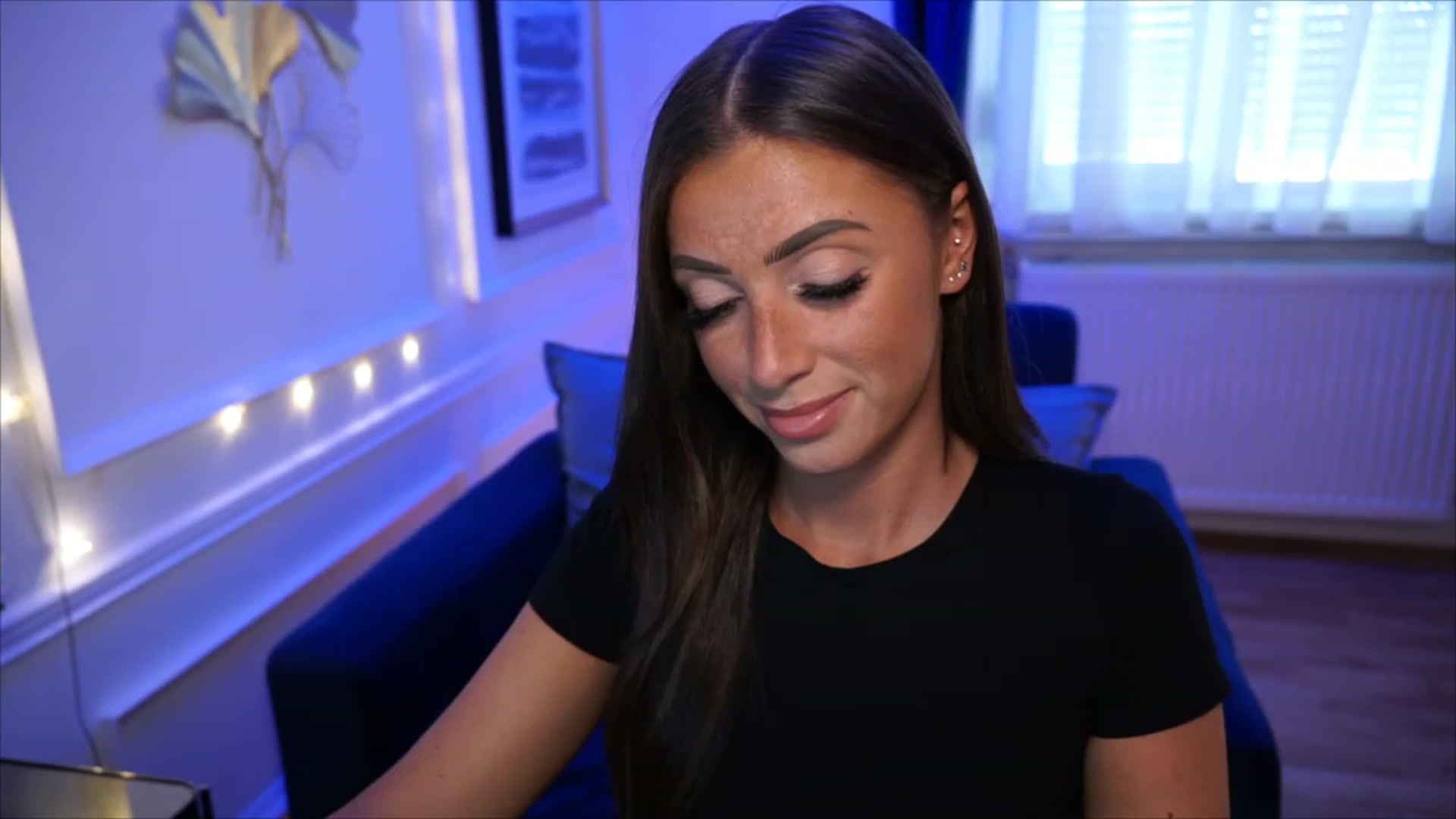 Gallery image thumbnail from emma_ruby's myfreecams stream on, 05/27/2023, 12:37 image 2 of 20