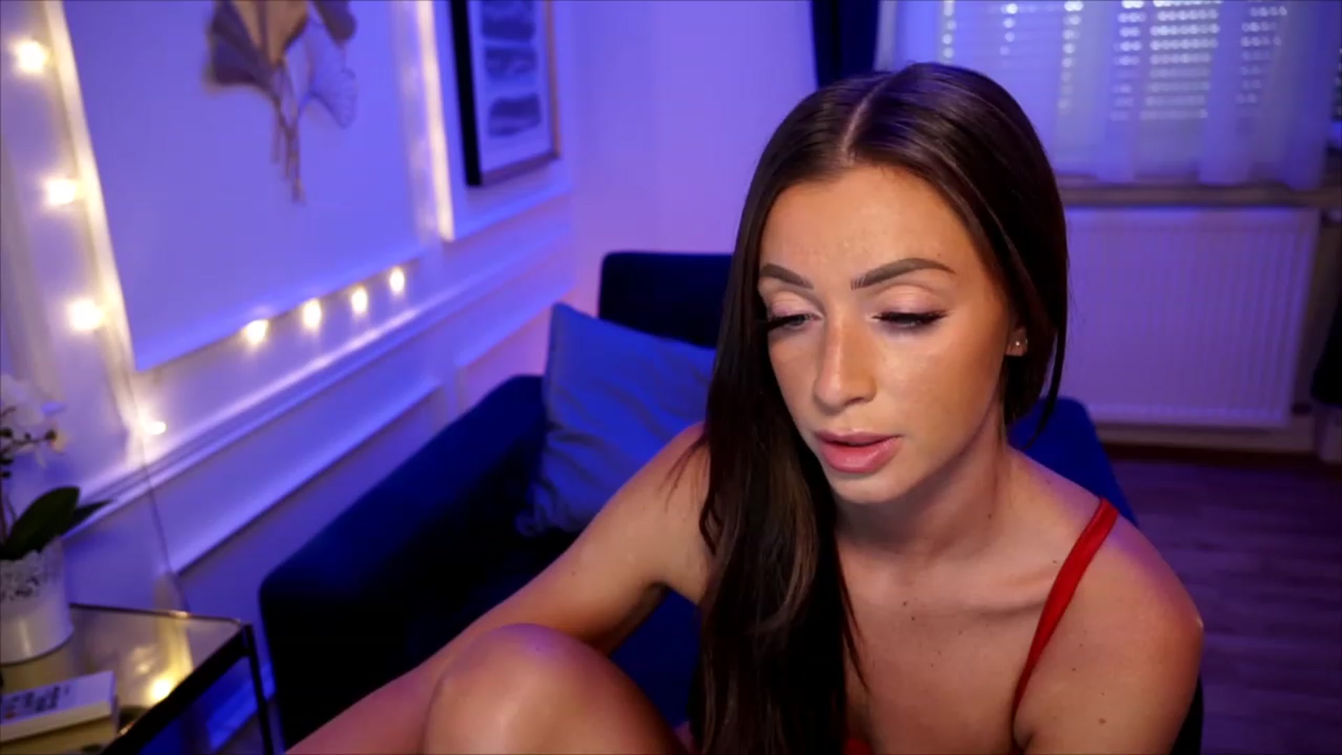 Gallery image thumbnail from emma_ruby's myfreecams stream on, 06/17/2023, 17:16 image 18 of 20