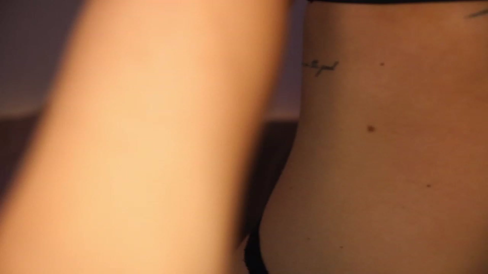 Gallery image thumbnail from emma_ruby's myfreecams stream on, 11/14/2023, 22:01 image 5 of 20