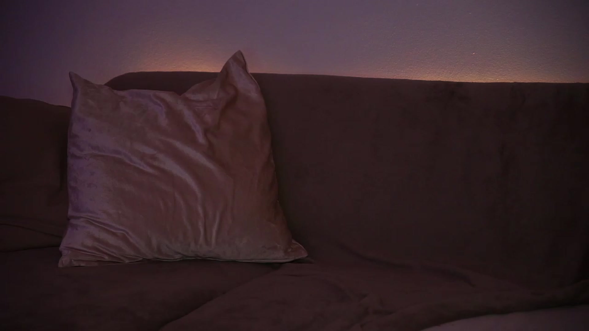 Gallery image thumbnail from emma_ruby's myfreecams stream on, 12/17/2023, 15:11 image 5 of 20