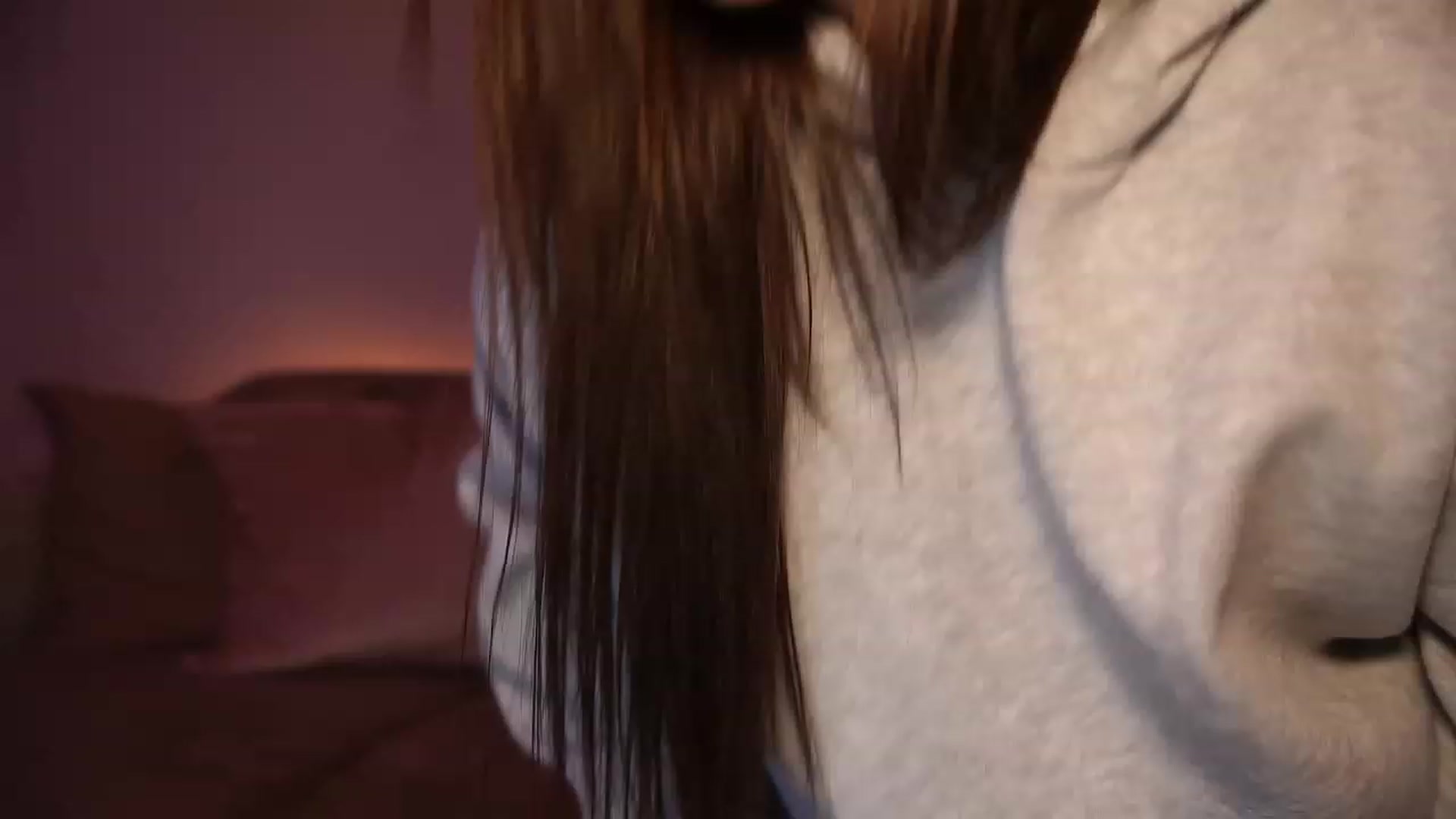 Gallery image thumbnail from emma_ruby's myfreecams stream on, 12/21/2023, 18:46 image 13 of 20