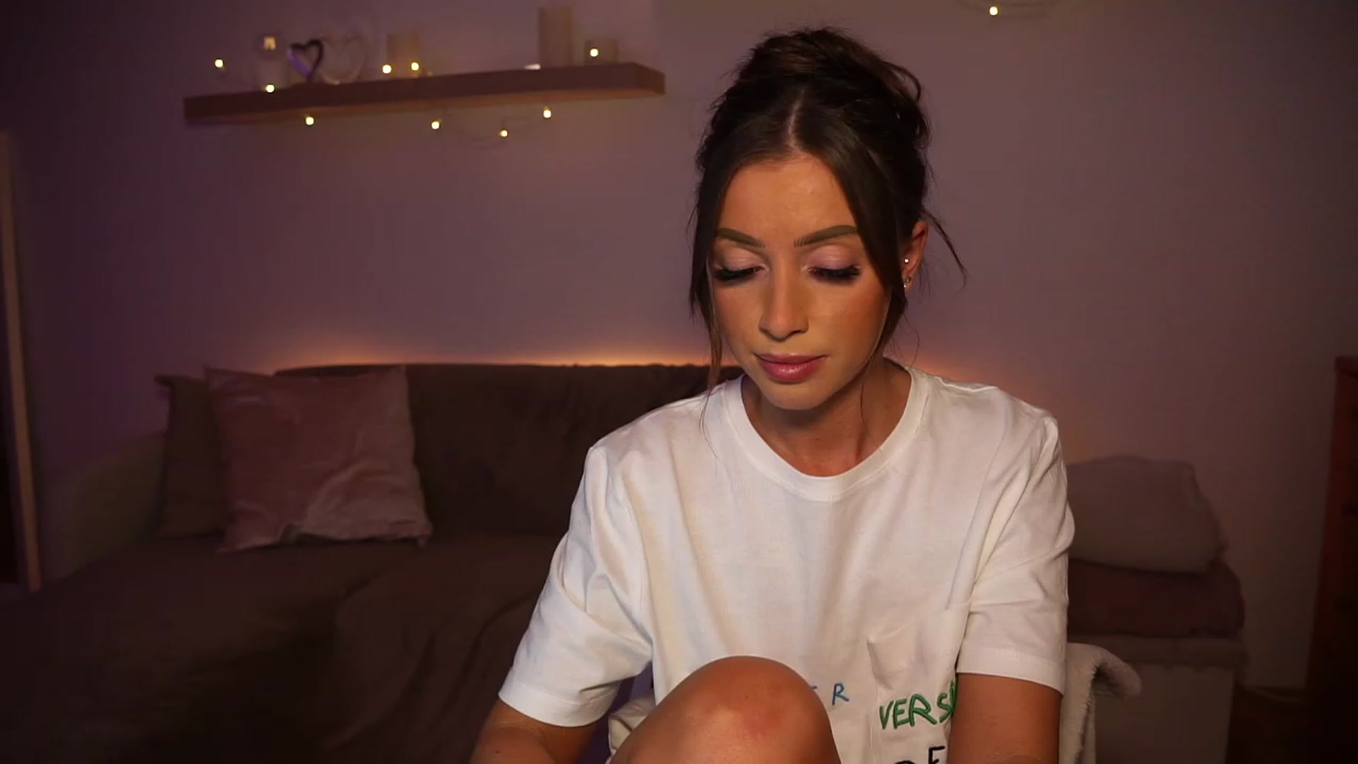 Gallery image thumbnail from emma_ruby's myfreecams stream on, 12/30/2023, 18:47 image 16 of 20