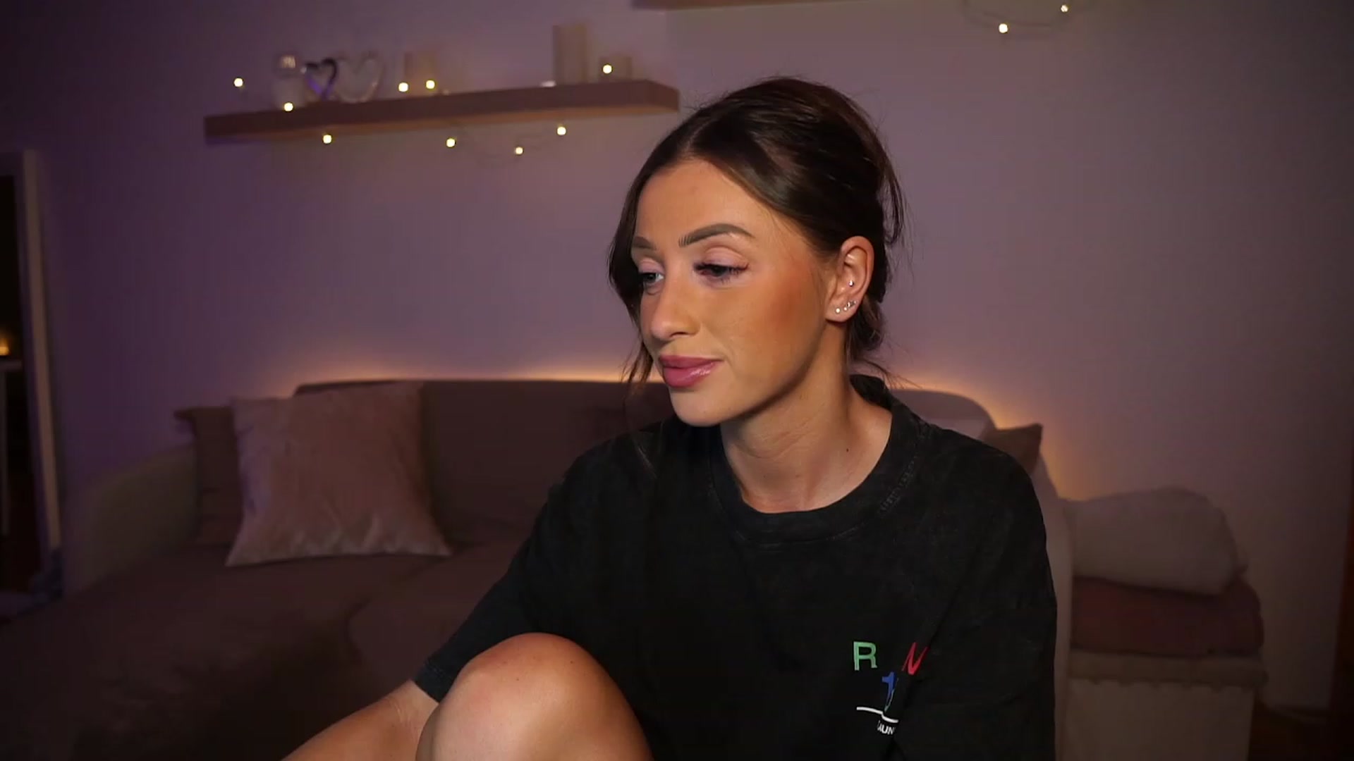Gallery image thumbnail from emma_ruby's myfreecams stream on, 01/01/2024, 18:10 image 18 of 20