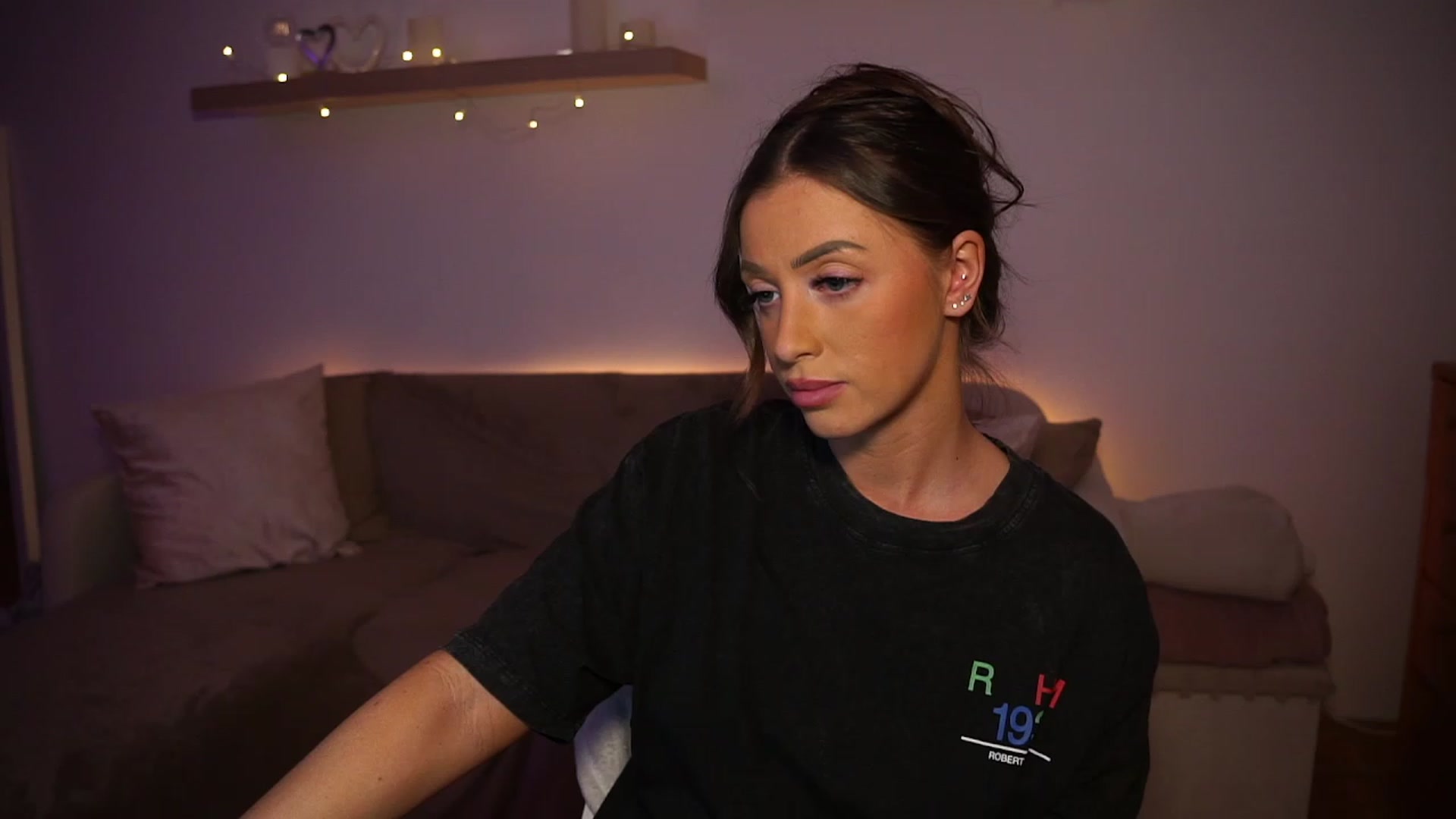 Gallery image thumbnail from emma_ruby's myfreecams stream on, 01/01/2024, 20:44 image 2 of 20