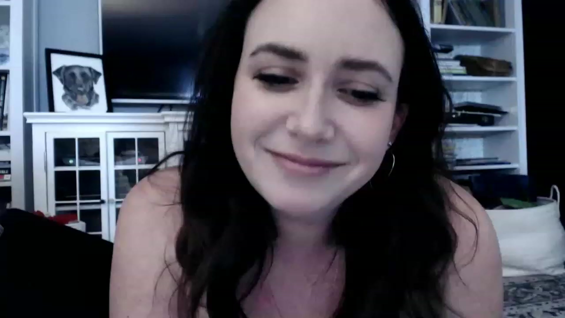 Gallery image thumbnail from emmadelight's myfreecams stream on, 01/22/2023, 02:25 image 11 of 20