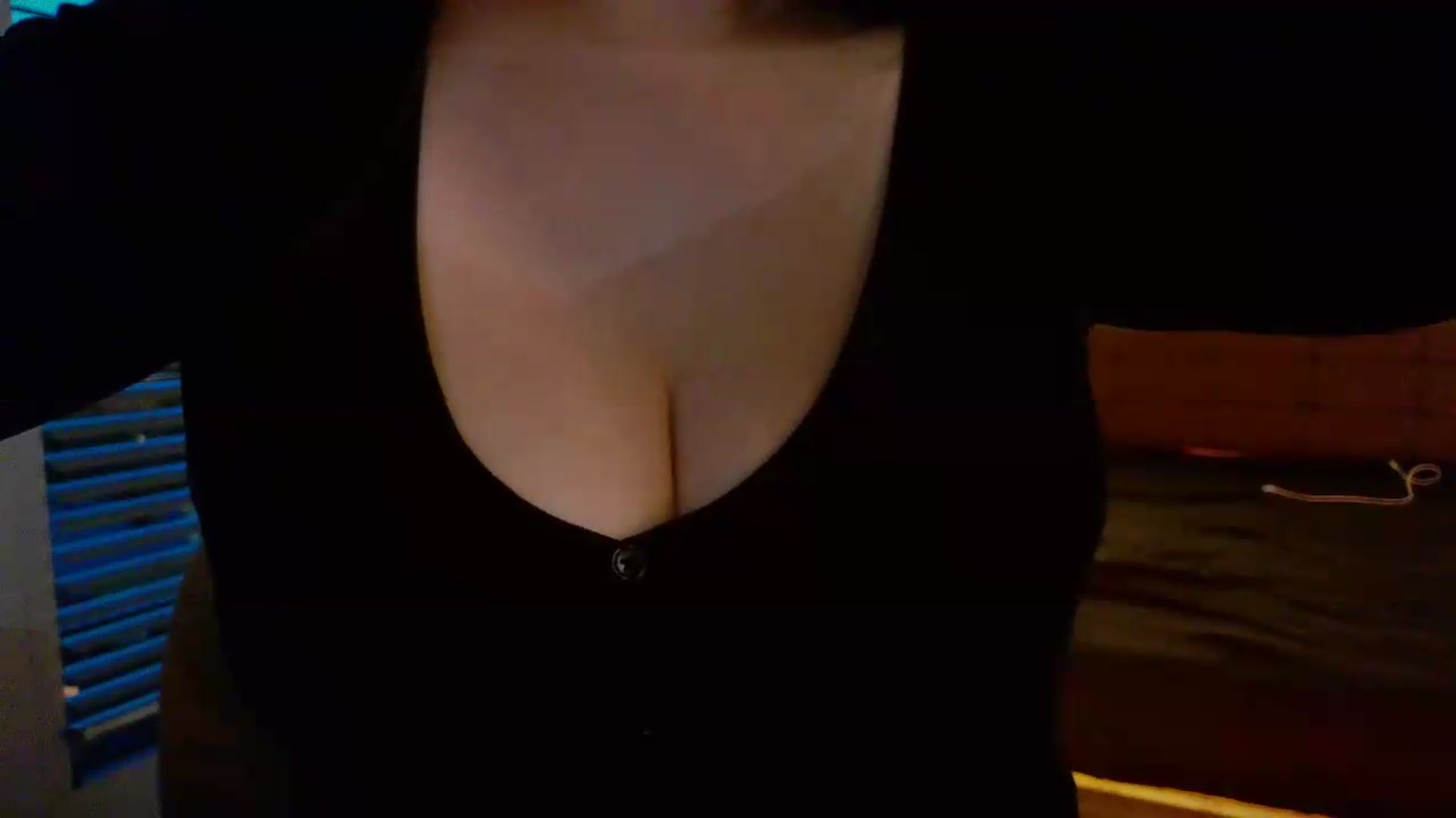 Gallery image thumbnail from error0o0o0ro0's myfreecams stream on, 06/26/2026, 03:37 image 12 of 20