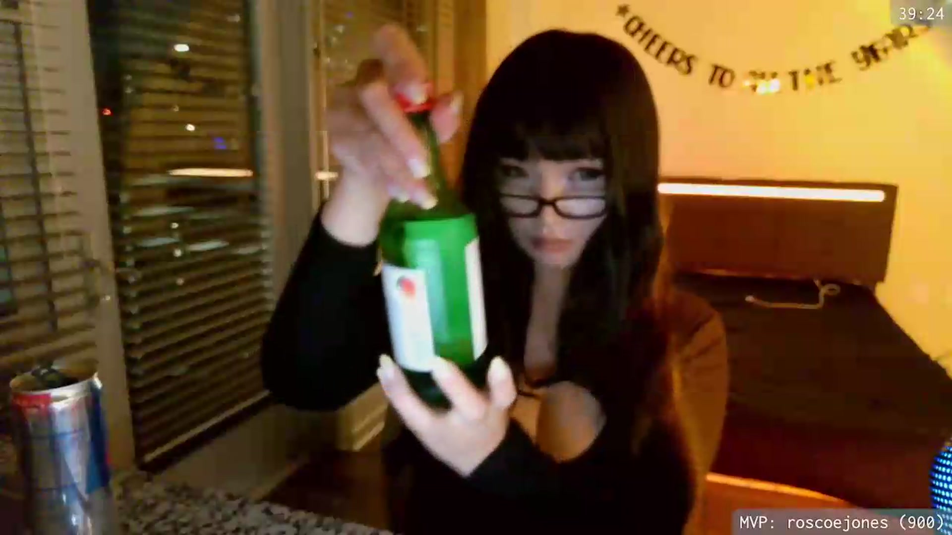 Gallery image thumbnail from error0o0o0ro0's myfreecams stream on, 06/26/2026, 04:33 image 5 of 20