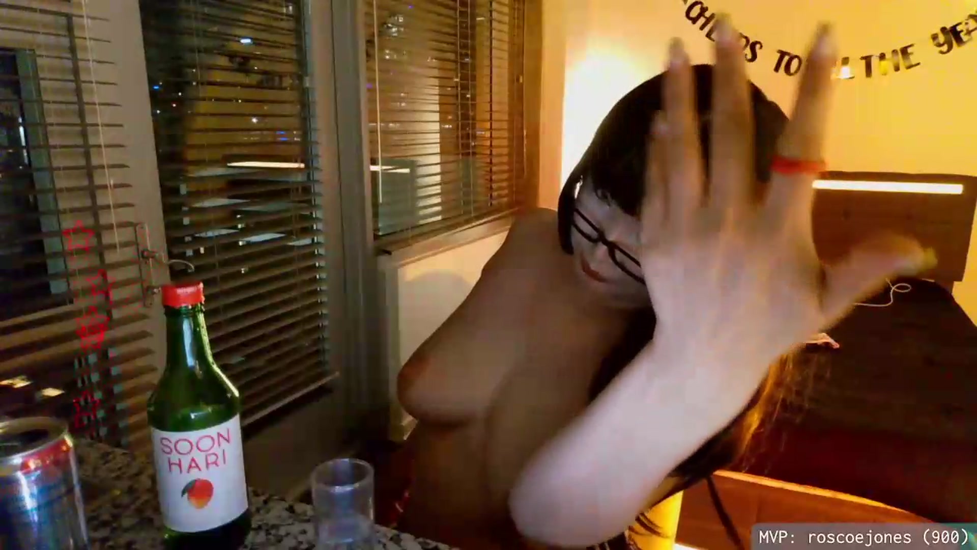 Gallery image thumbnail from error0o0o0ro0's myfreecams stream on, 06/26/2026, 05:23 image 11 of 20