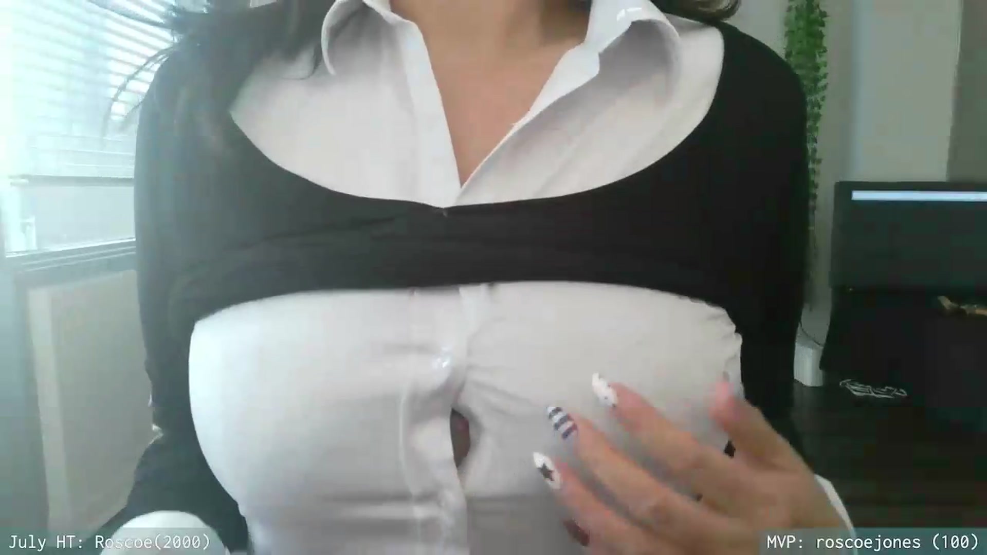Gallery image thumbnail from error0o0o0ro0's myfreecams stream on, 07/09/2026, 01:57 image 9 of 20