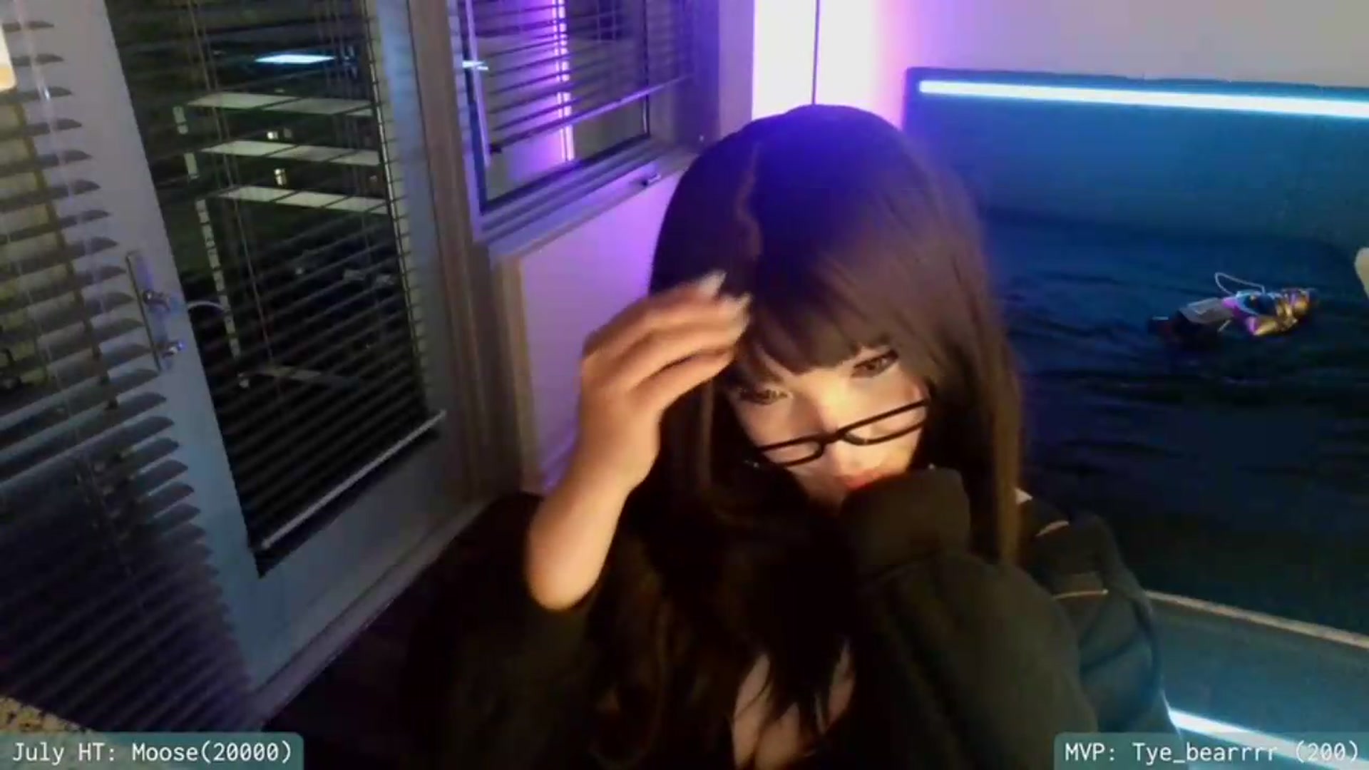 Gallery image thumbnail from error0o0o0ro0's myfreecams stream on, 07/10/2026, 05:06 image 12 of 20