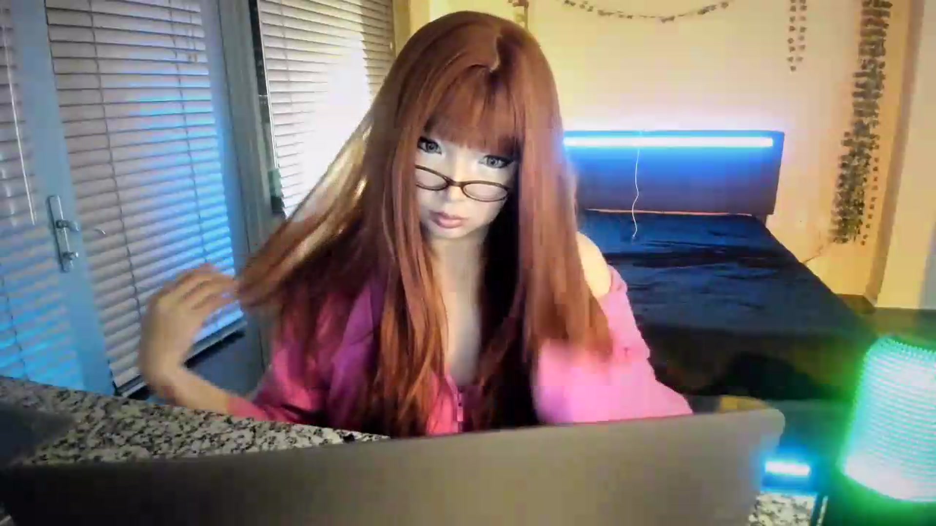 Gallery image thumbnail from error0o0o0ro0's myfreecams stream on, 07/30/2026, 04:51 image 4 of 20
