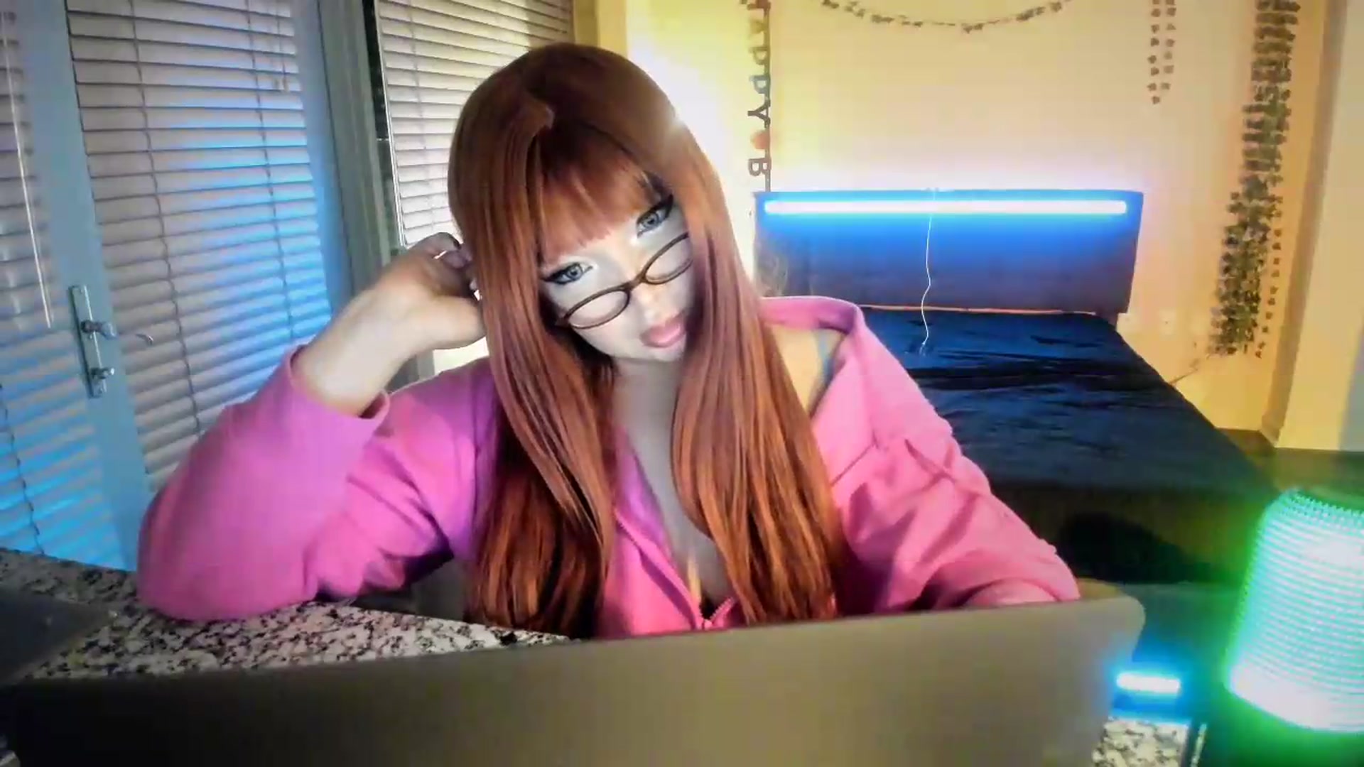 Gallery image thumbnail from error0o0o0ro0's myfreecams stream on, 07/30/2026, 04:51 image 6 of 20