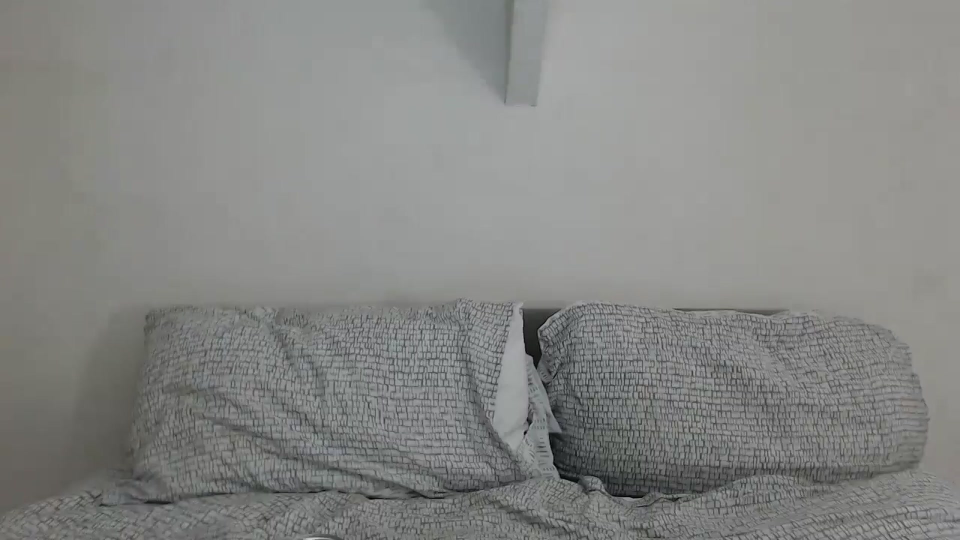 Gallery image thumbnail from esmerose4's myfreecams stream on, 11/20/2024, 21:59 image 2 of 20