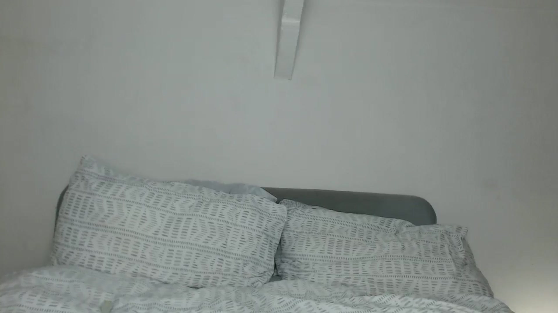 Gallery image thumbnail from esmerose4's myfreecams stream on, 12/02/2024, 22:27 image 12 of 20