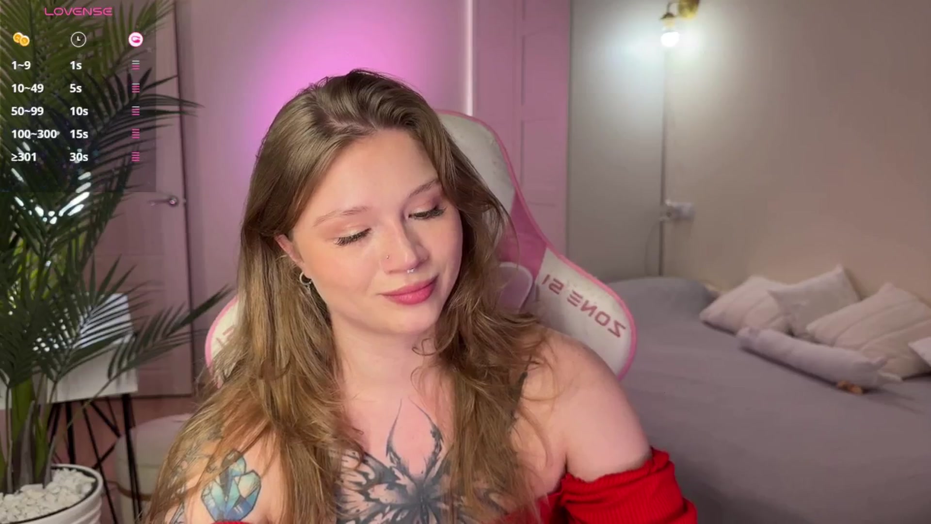 Gallery image thumbnail from euphoriadance's myfreecams stream on, 11/29/2025, 24:46 image 12 of 20
