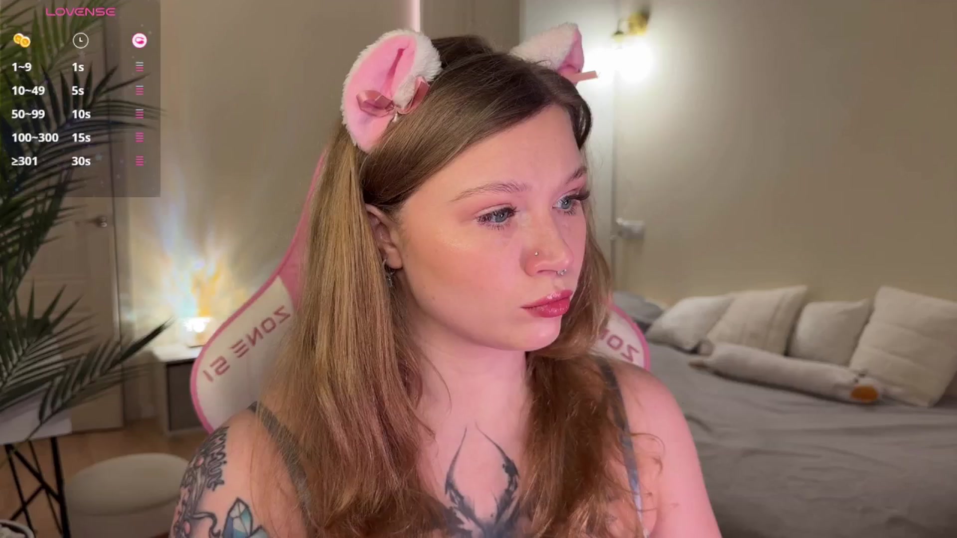 Gallery image thumbnail from euphoriadance's myfreecams stream on, 11/30/2025, 03:13 image 9 of 20