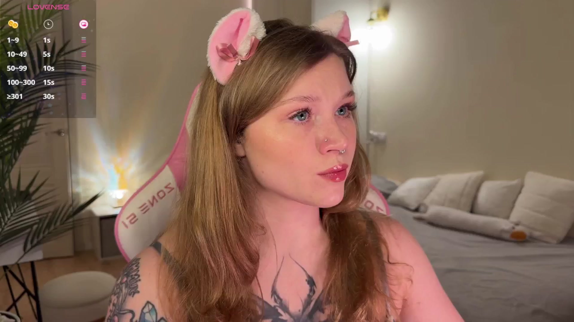 Gallery image thumbnail from euphoriadance's myfreecams stream on, 11/30/2025, 03:13 image 2 of 20