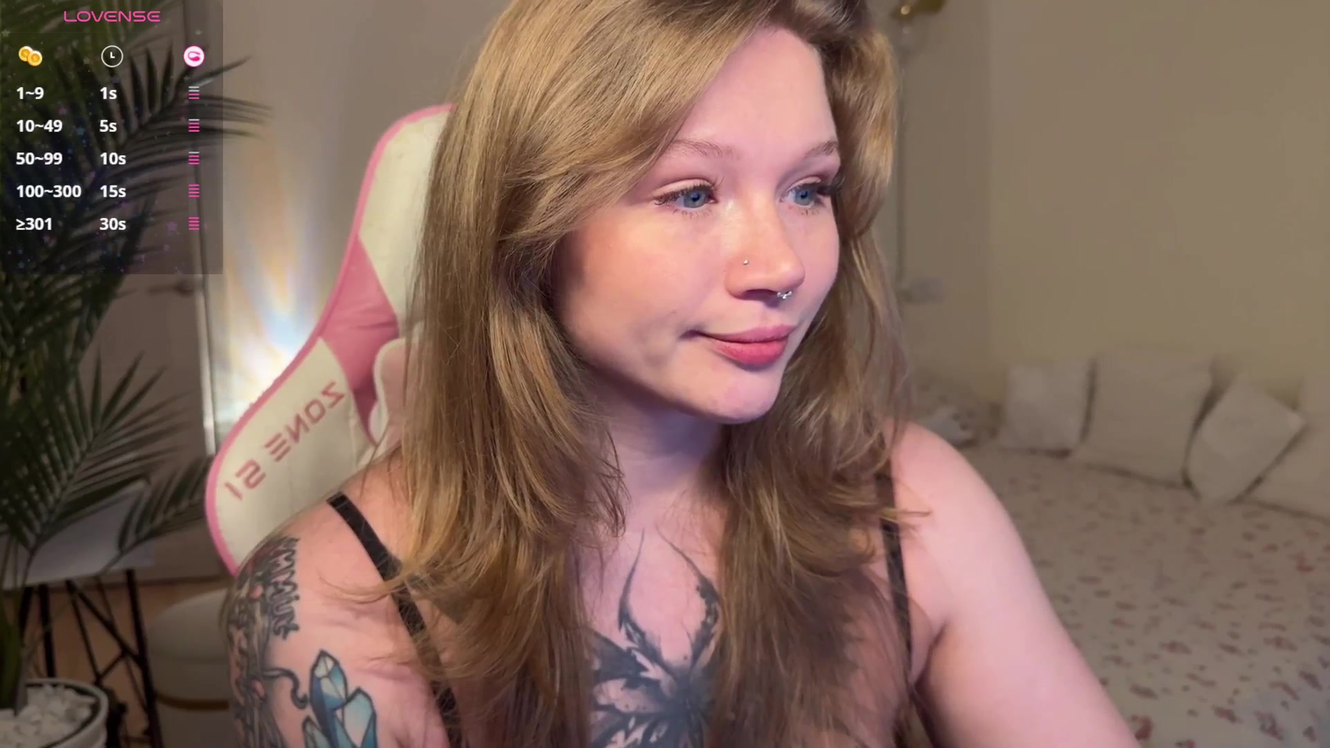 Gallery image thumbnail from euphoriadance's myfreecams stream on, 12/01/2025, 07:33 image 19 of 20