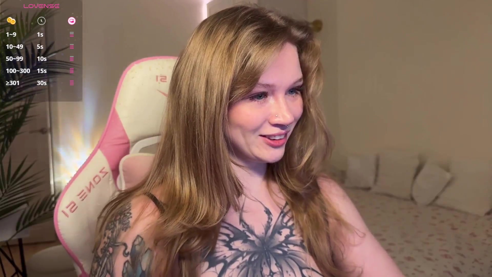 Gallery image thumbnail from euphoriadance's myfreecams stream on, 12/01/2025, 07:33 image 11 of 20