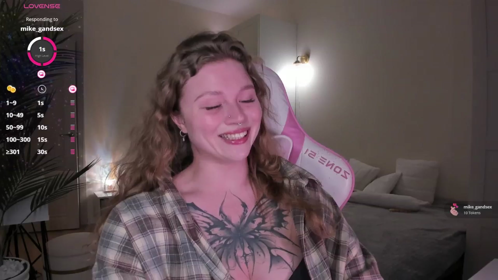 Gallery image thumbnail from euphoriadance's myfreecams stream on, 12/10/2025, 07:18 image 12 of 20