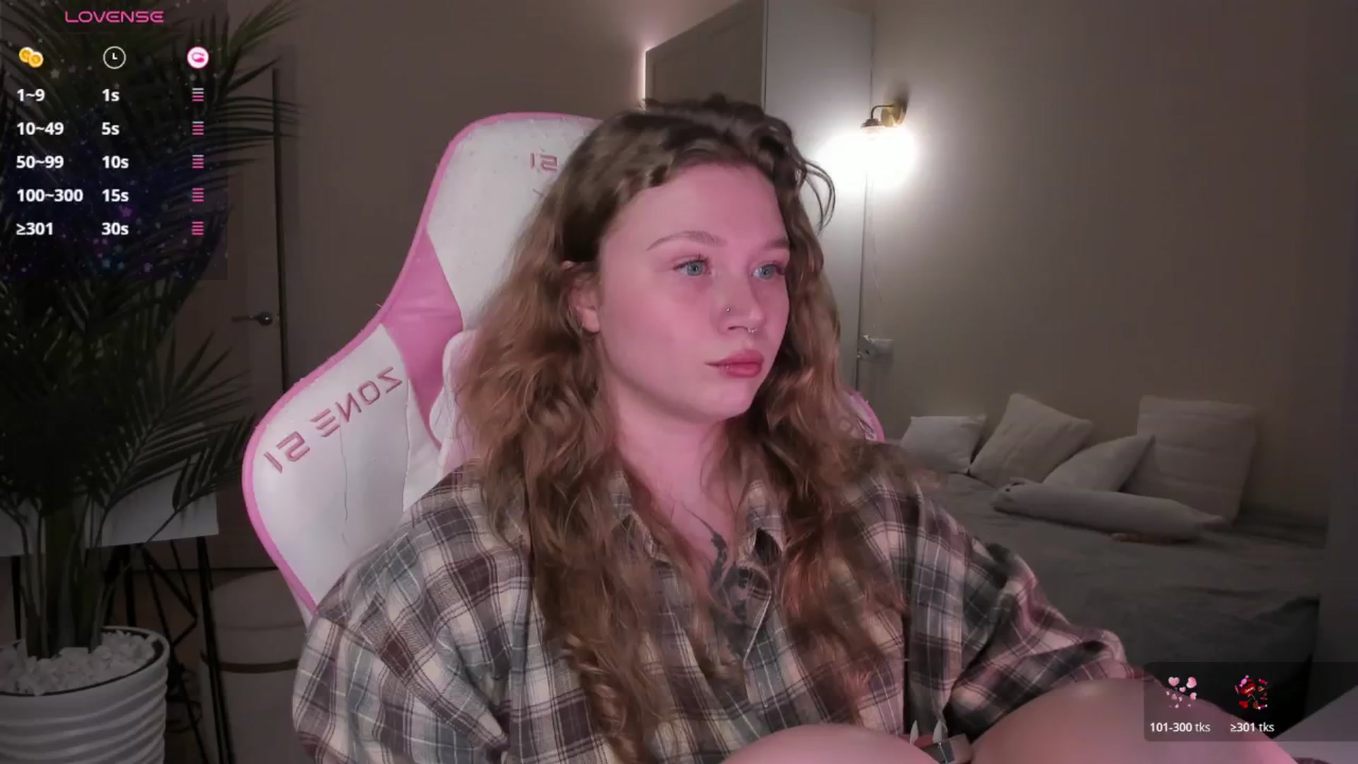 Gallery image thumbnail from euphoriadance's myfreecams stream on, 12/10/2025, 07:39 image 9 of 20