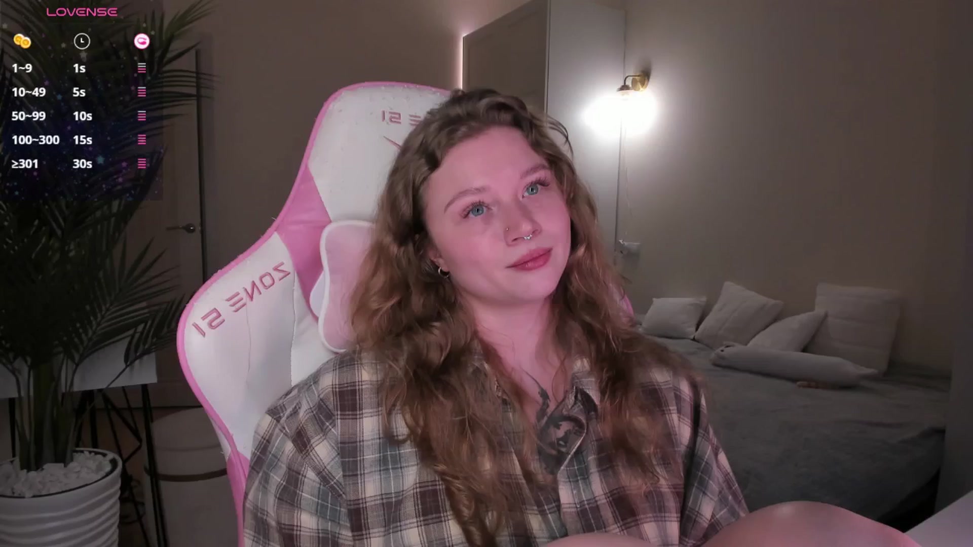 Gallery image thumbnail from euphoriadance's myfreecams stream on, 12/10/2025, 07:39 image 18 of 20