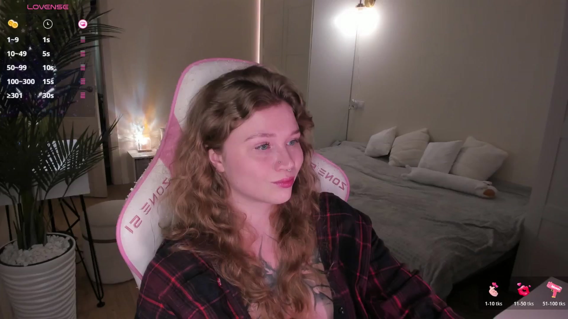 Gallery image thumbnail from euphoriadance's myfreecams stream on, 12/11/2025, 06:12 image 17 of 20