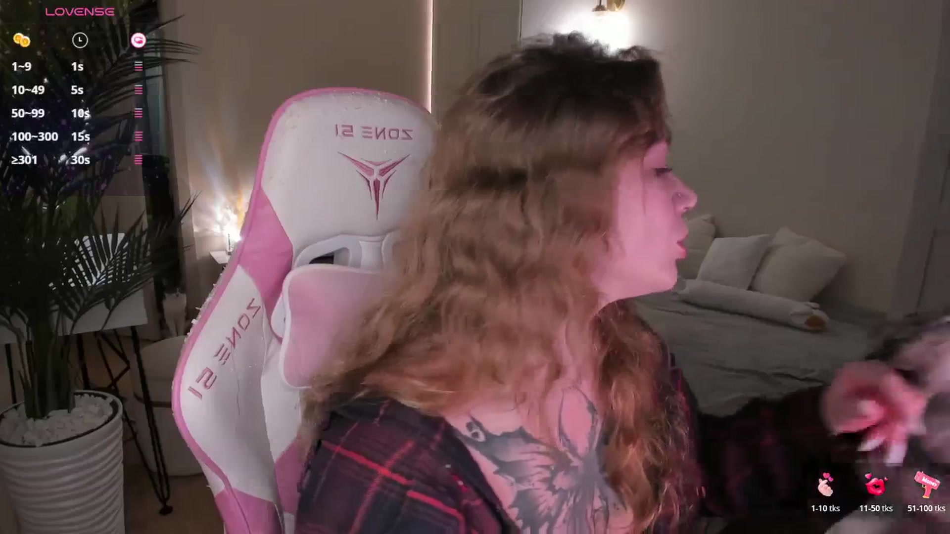 Gallery image thumbnail from euphoriadance's myfreecams stream on, 12/11/2025, 06:12 image 8 of 20