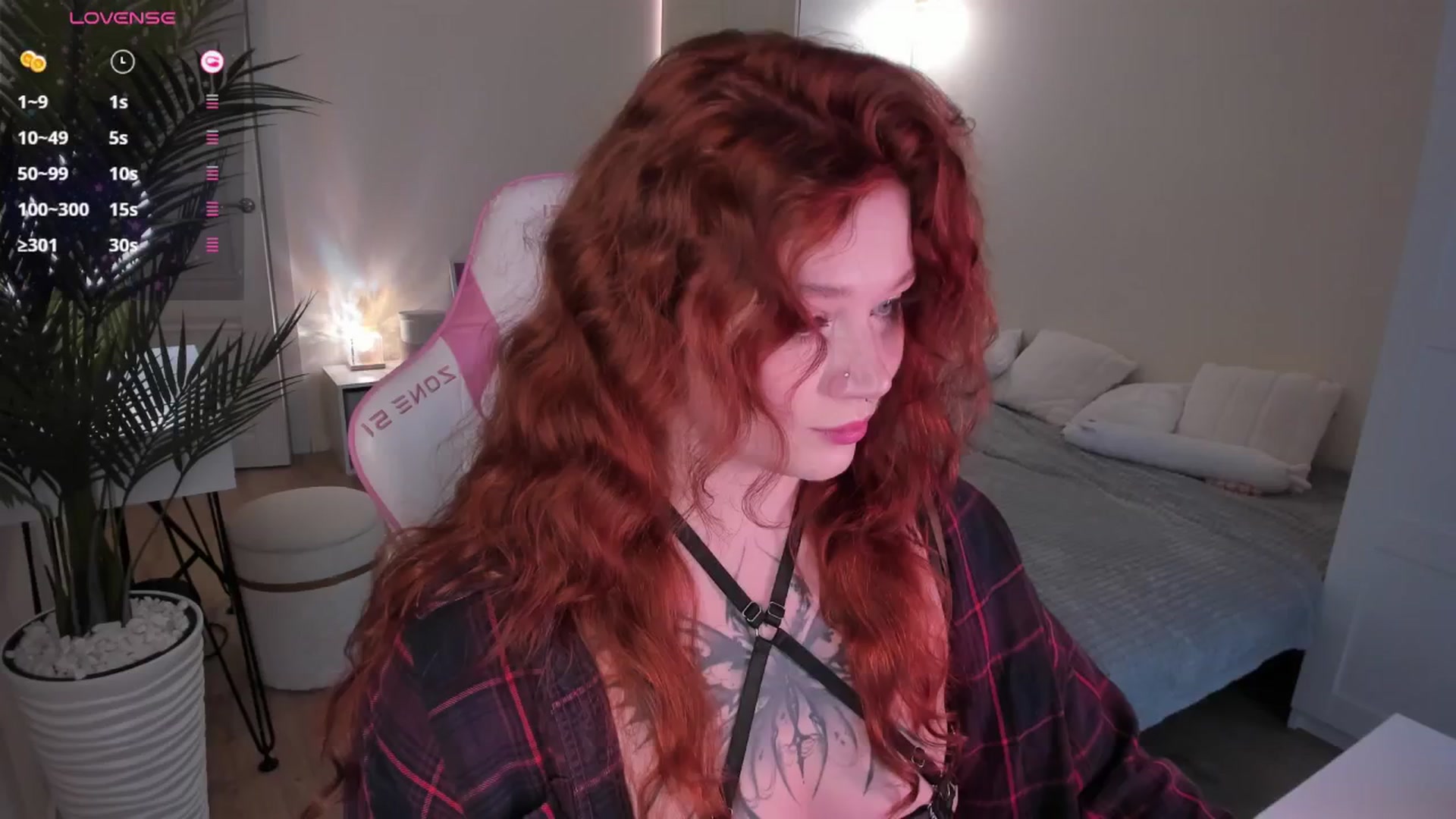 Gallery image thumbnail from euphoriadance's myfreecams stream on, 12/13/2025, 08:23 image 5 of 20