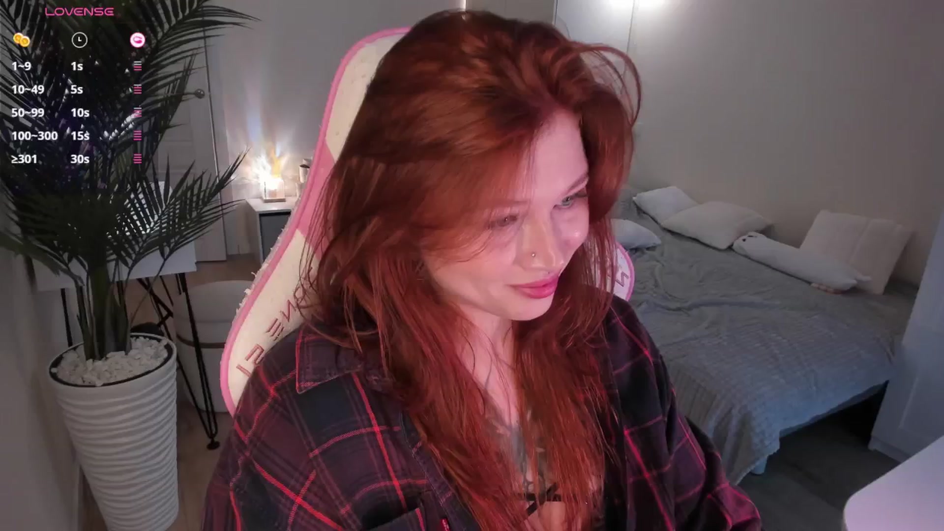 Gallery image thumbnail from euphoriadance's myfreecams stream on, 12/14/2025, 08:39 image 19 of 20