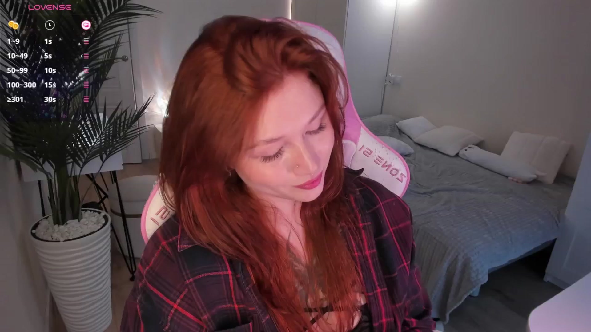 Gallery image thumbnail from euphoriadance's myfreecams stream on, 12/14/2025, 08:39 image 20 of 20