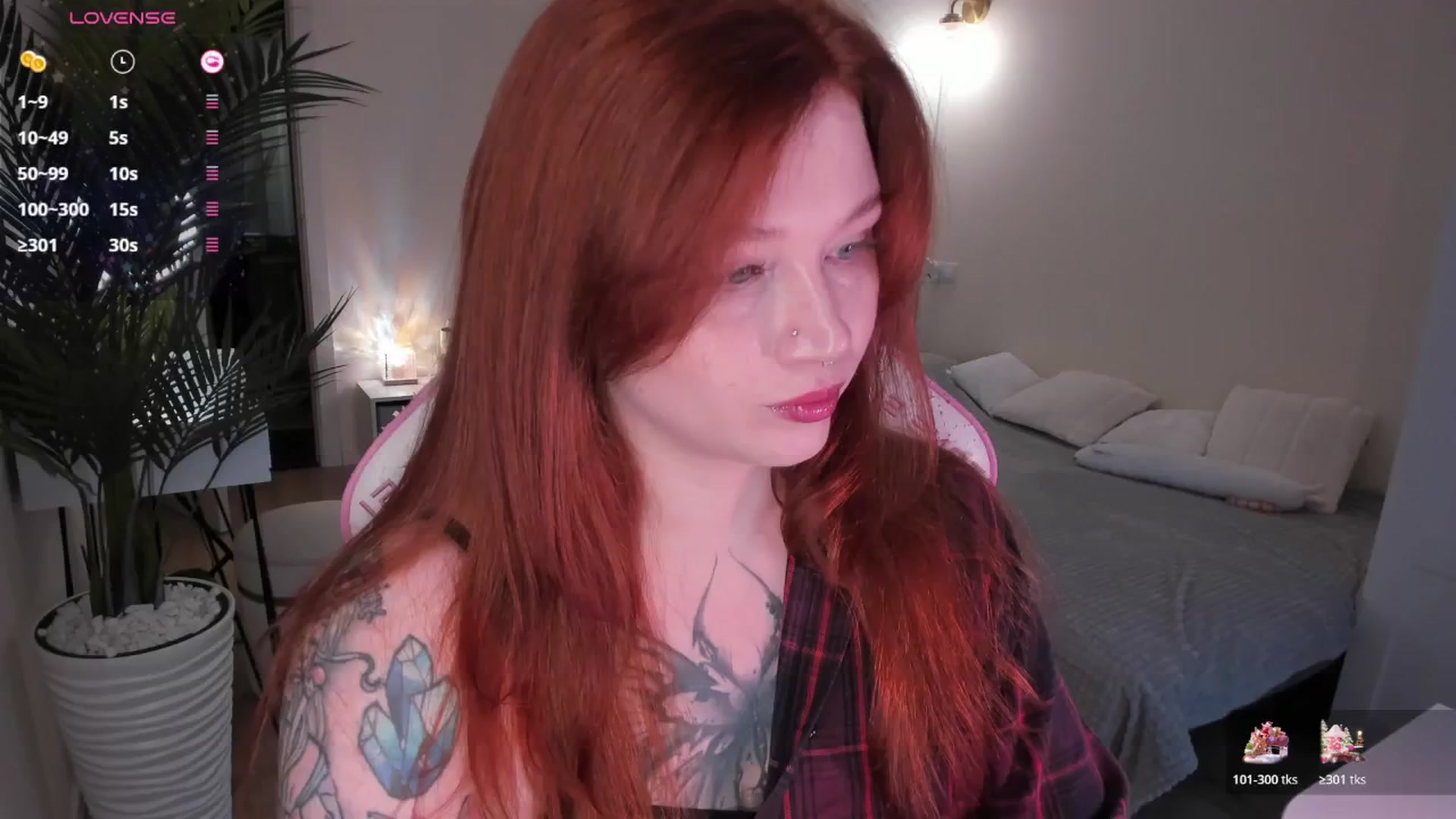 Gallery image thumbnail from euphoriadance's myfreecams stream on, 12/14/2025, 08:39 image 2 of 20