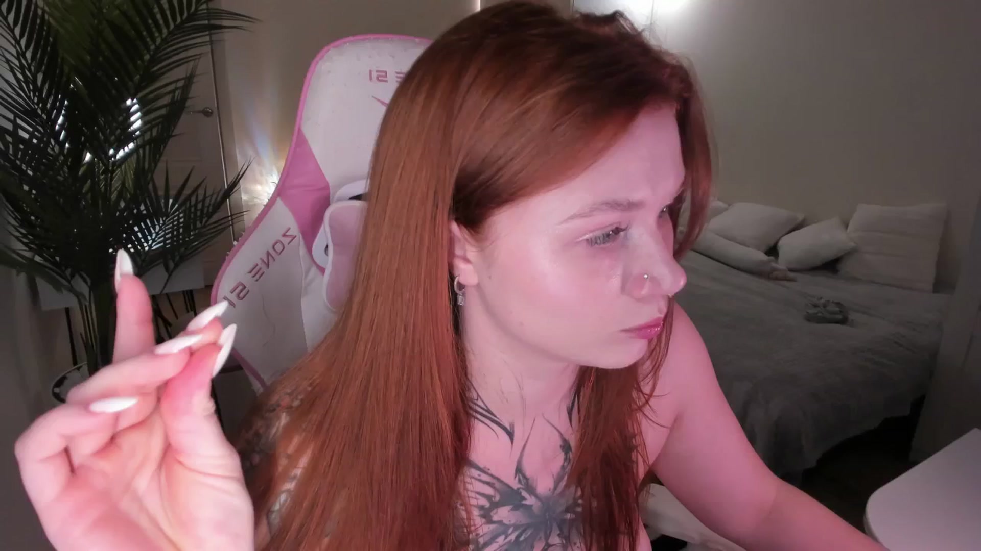 Gallery image thumbnail from euphoriadance's myfreecams stream on, 12/20/2025, 08:19 image 5 of 20