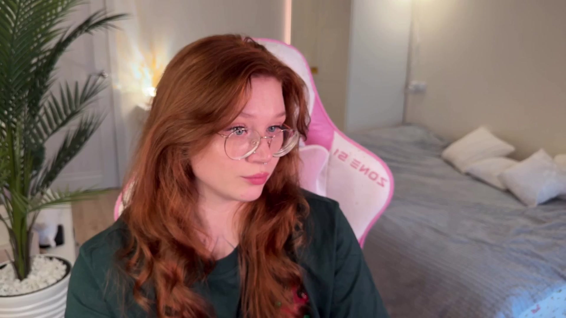 Gallery image thumbnail from euphoriadance's myfreecams stream on, 12/26/2025, 09:20 image 20 of 20