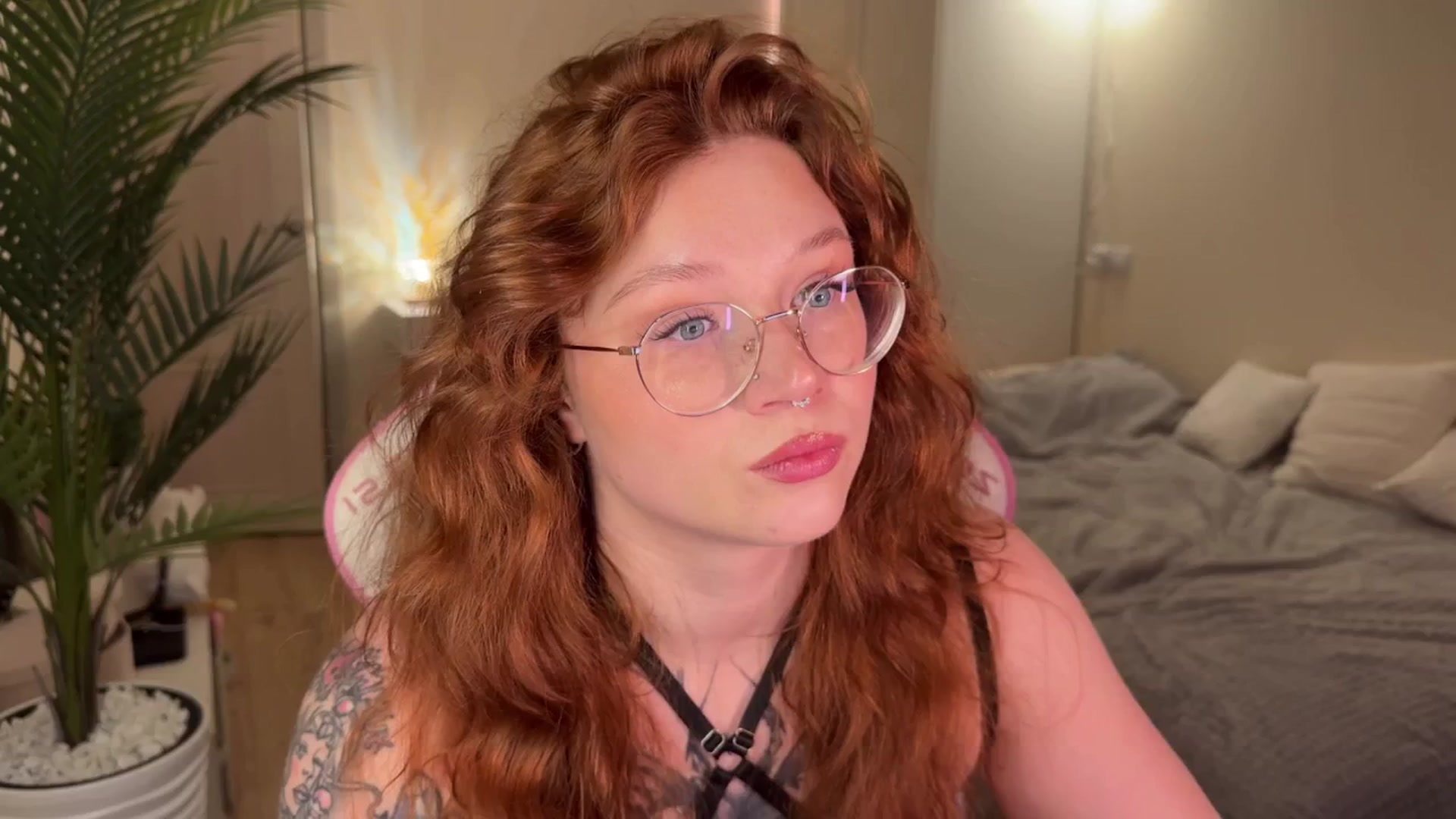 Gallery image thumbnail from euphoriadance's myfreecams stream on, 12/27/2025, 07:28 image 6 of 20