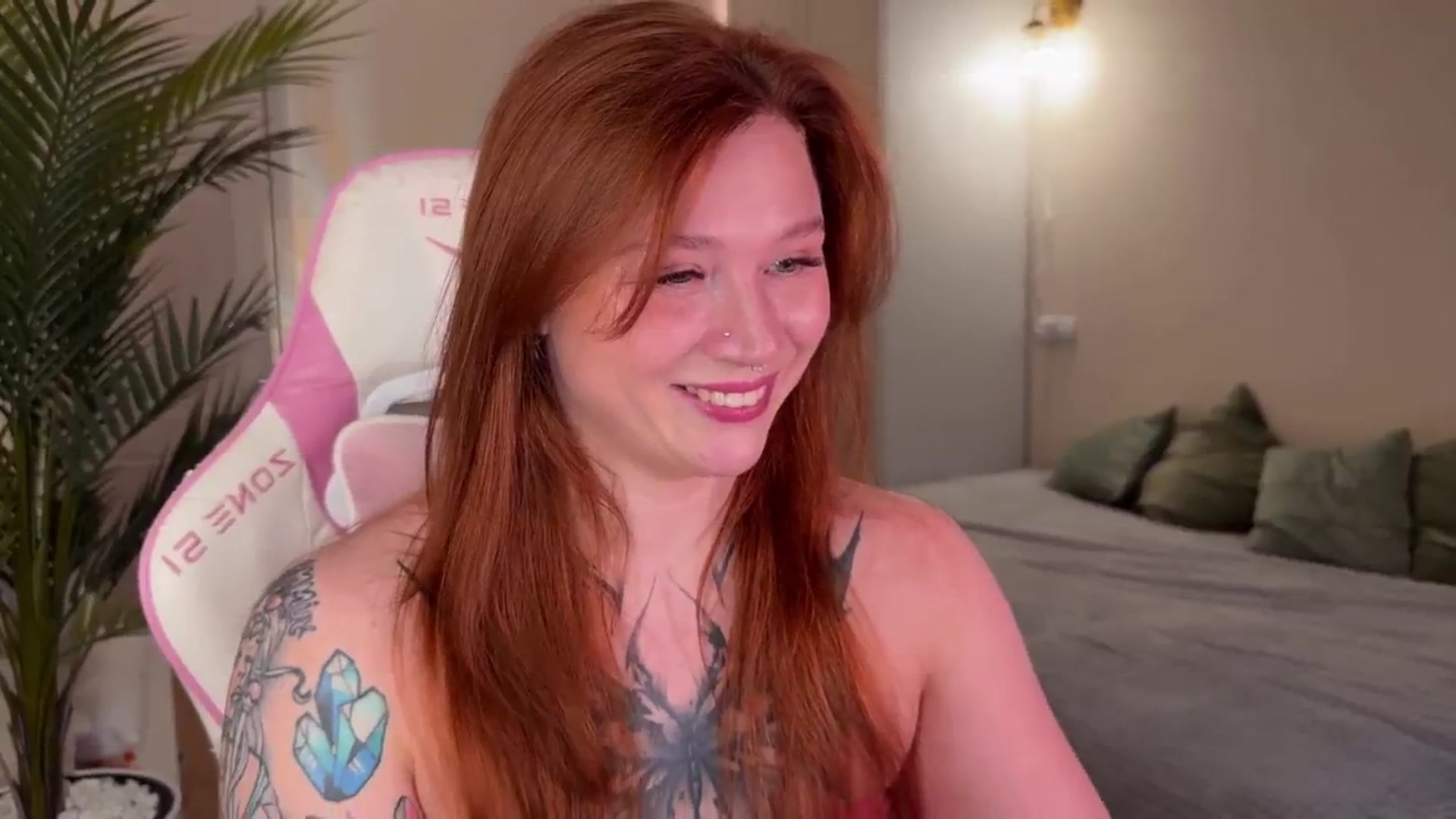 Gallery image thumbnail from euphoriadance's myfreecams stream on, 01/06/2026, 07:20 image 8 of 20