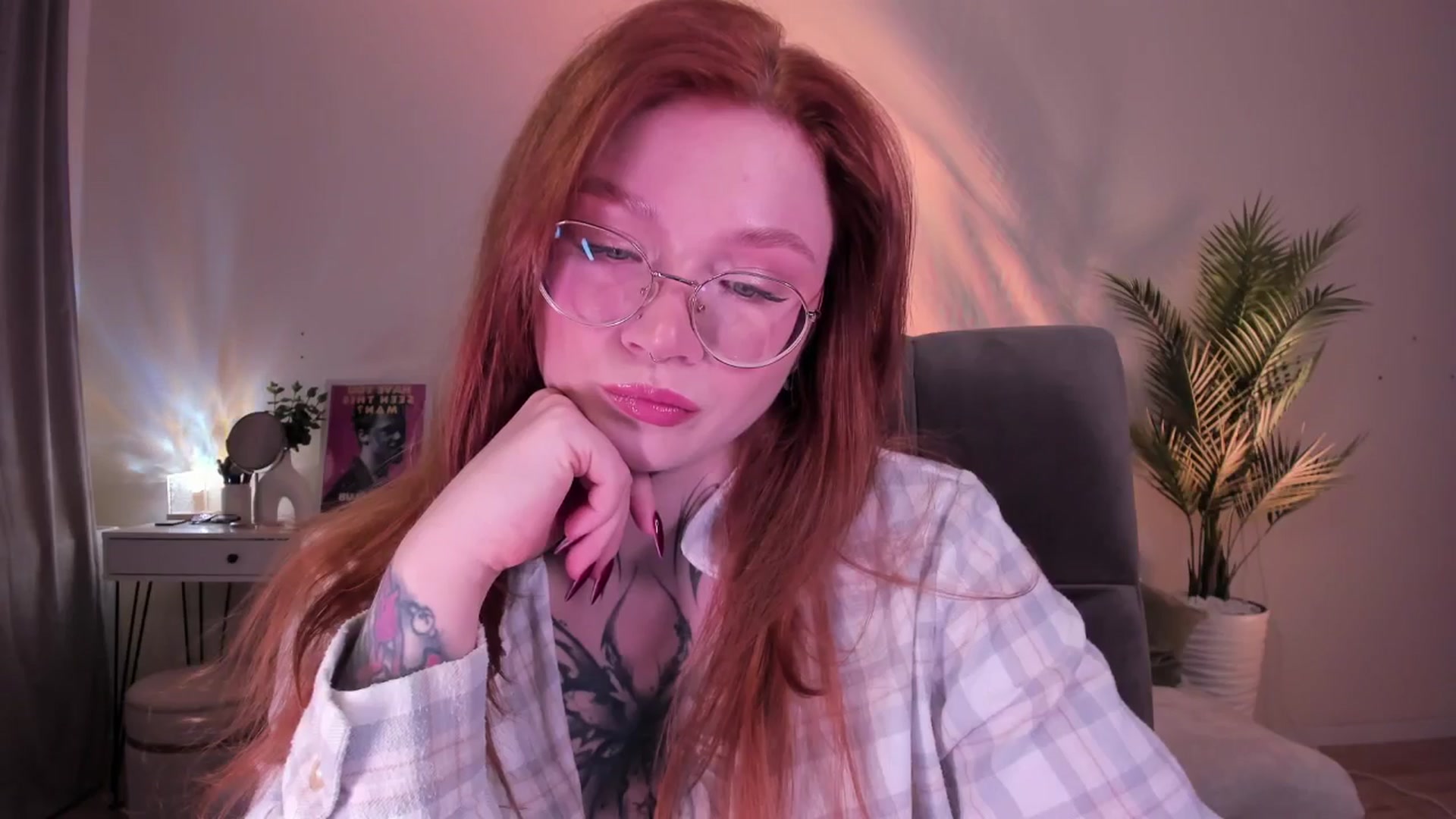 Gallery image thumbnail from euphoriadance's myfreecams stream on, 01/27/2026, 07:32 image 4 of 20