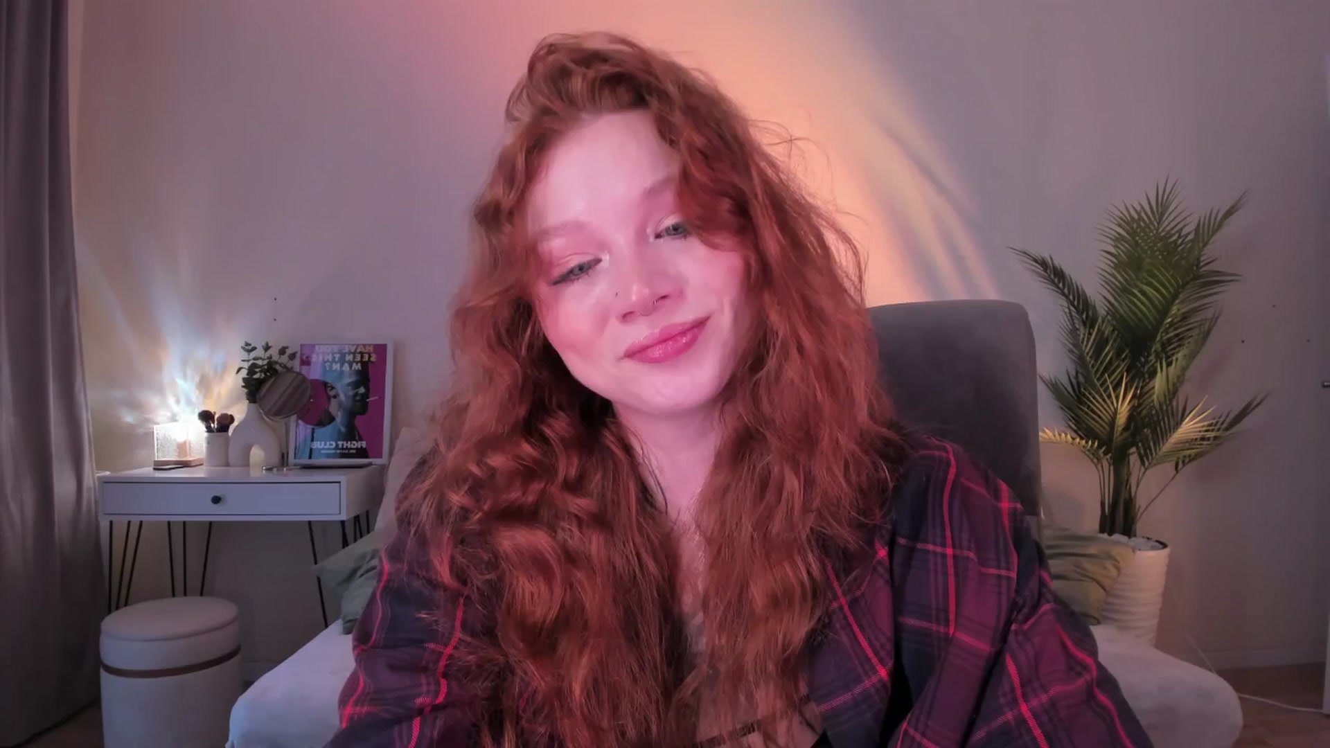 Gallery image thumbnail from euphoriadance's myfreecams stream on, 02/03/2026, 07:14 image 16 of 20