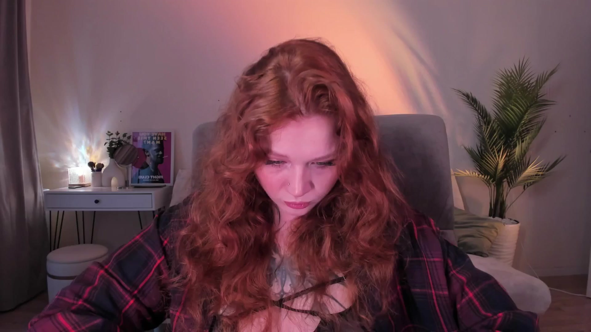 Gallery image thumbnail from euphoriadance's myfreecams stream on, 02/03/2026, 07:14 image 7 of 20