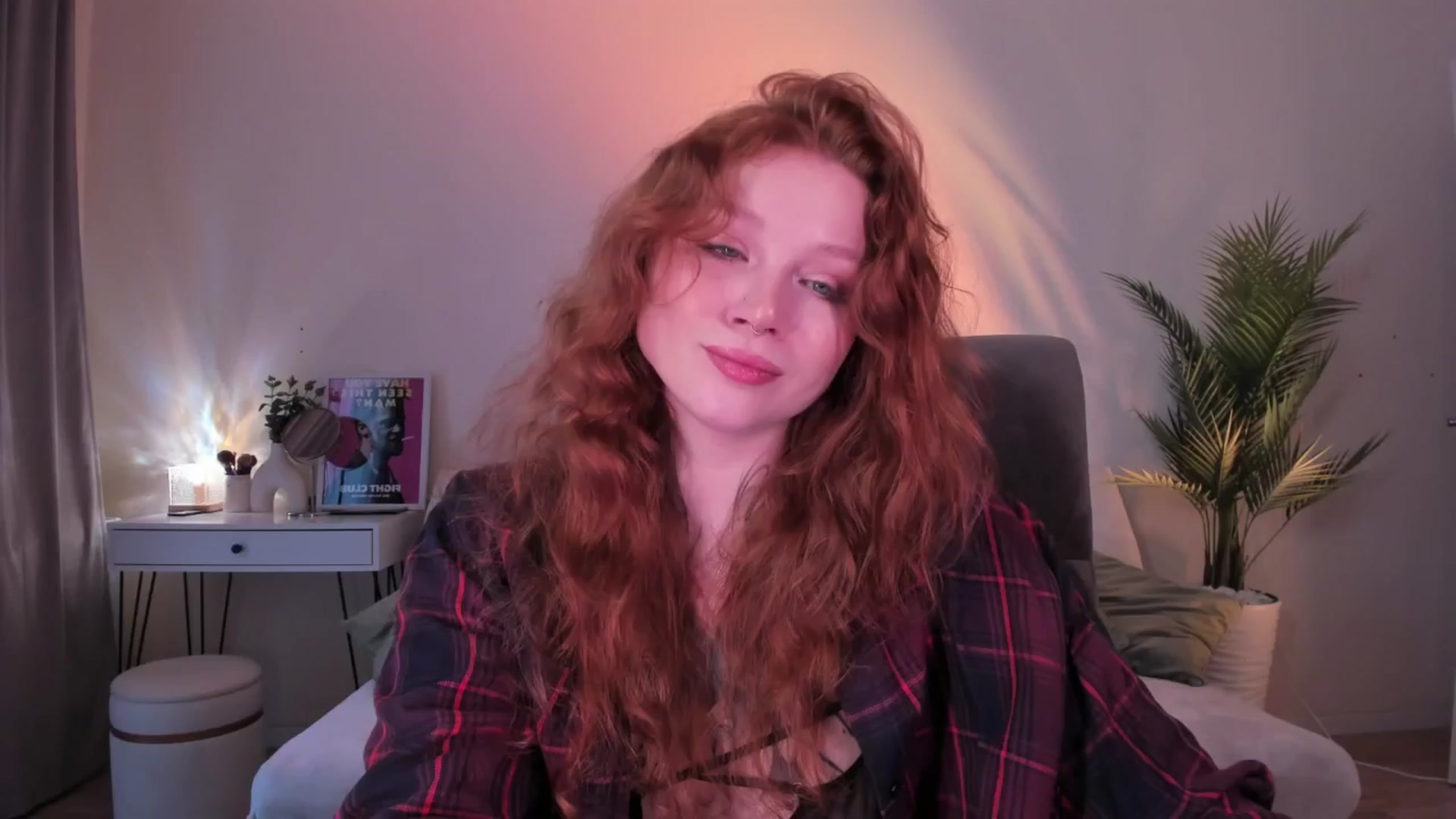 Gallery image thumbnail from euphoriadance's myfreecams stream on, 02/03/2026, 07:14 image 17 of 20