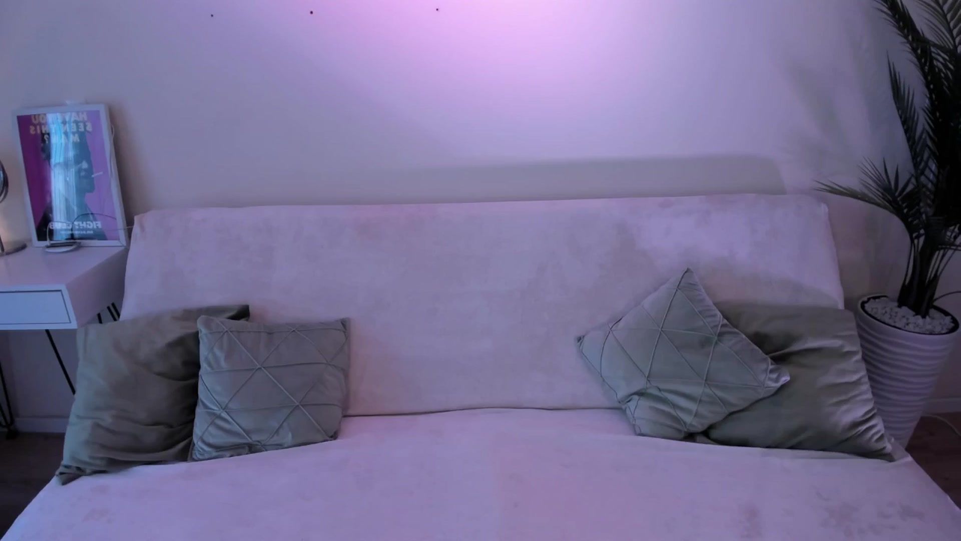Gallery image thumbnail from euphoriadance's myfreecams stream on, 02/25/2026, 06:31 image 10 of 20