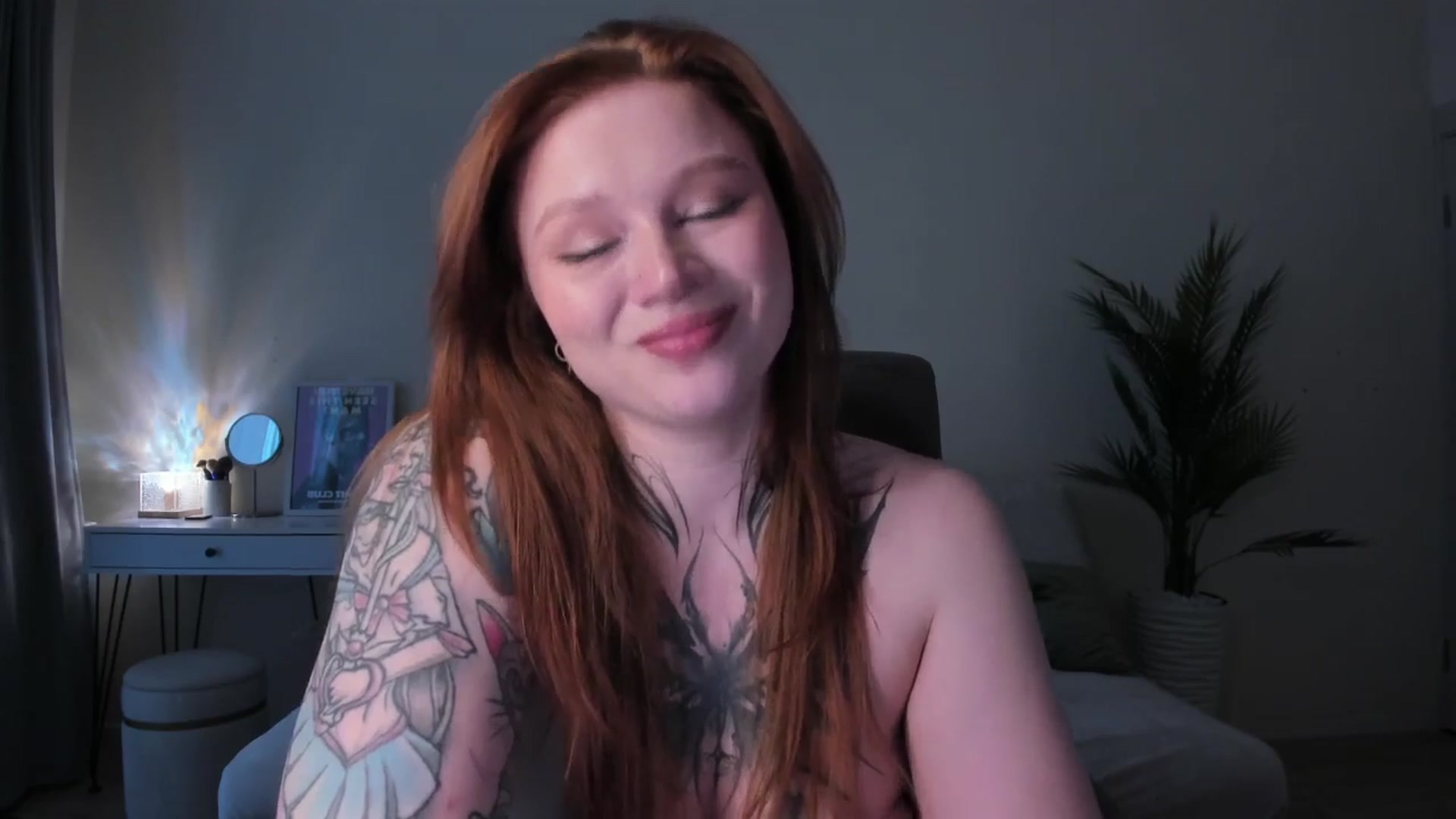 Gallery image thumbnail from euphoriadance's myfreecams stream on, 02/27/2026, 07:02 image 13 of 20