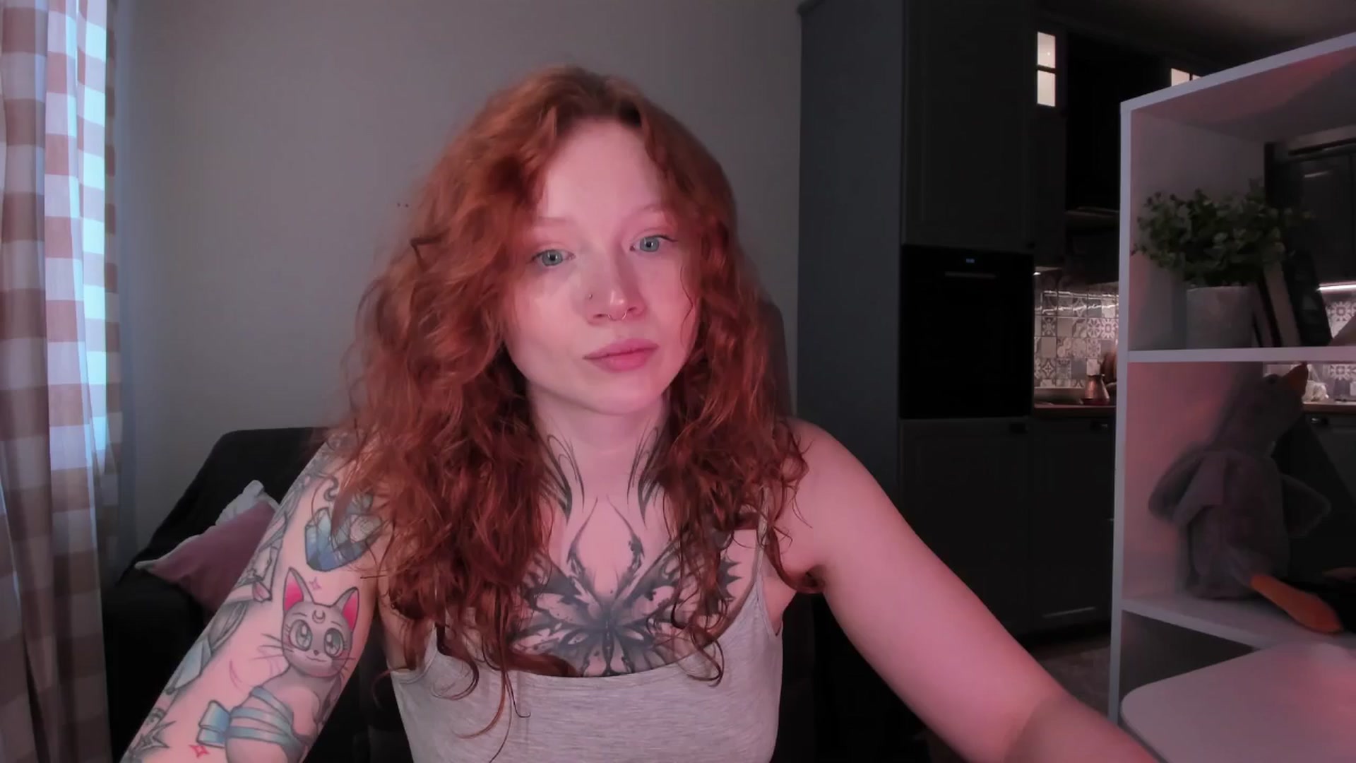 Gallery image thumbnail from euphoriadance's myfreecams stream on, 04/22/2026, 06:32 image 10 of 20
