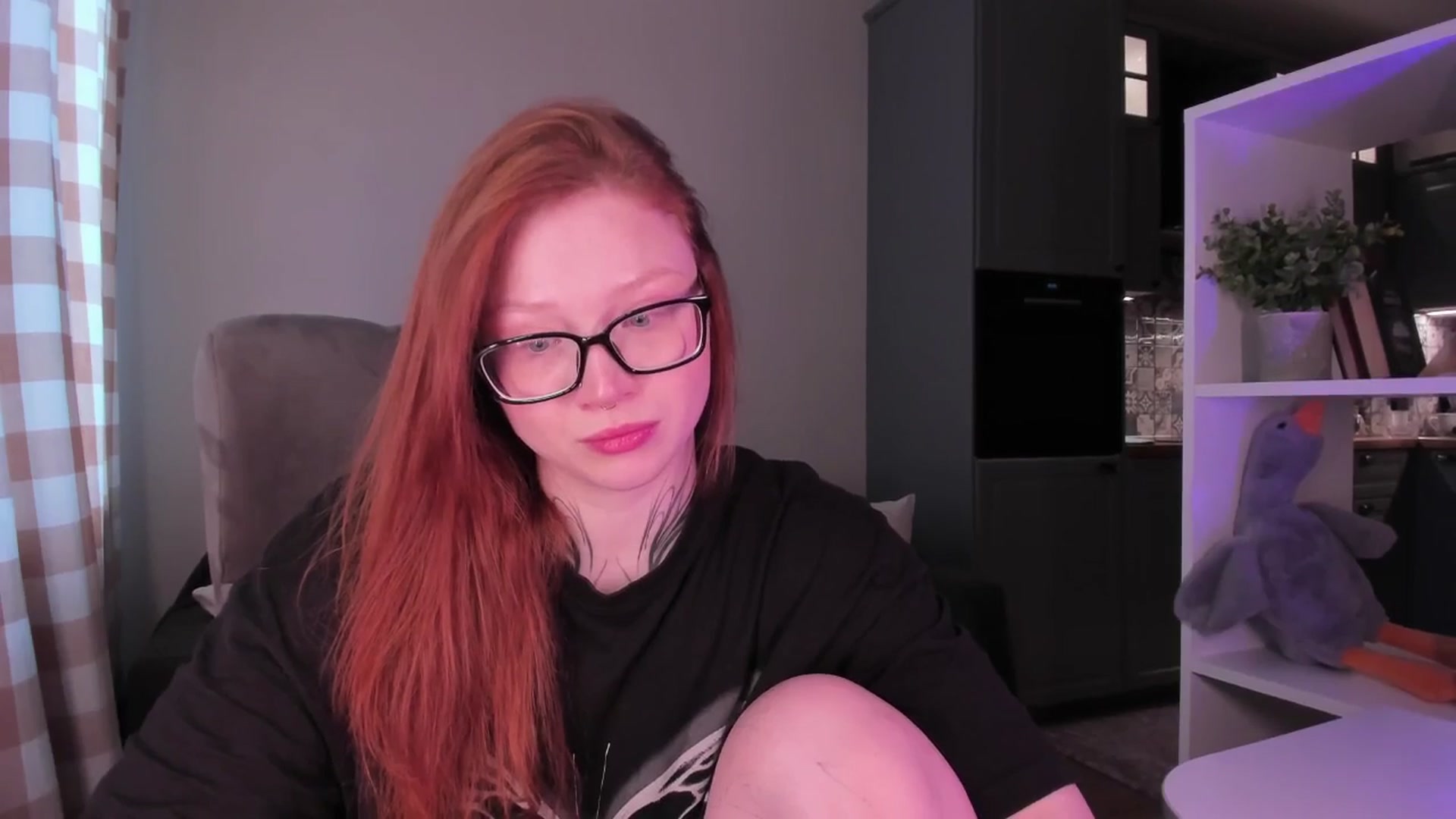Gallery image thumbnail from euphoriadance's myfreecams stream on, 04/23/2026, 07:10 image 12 of 20